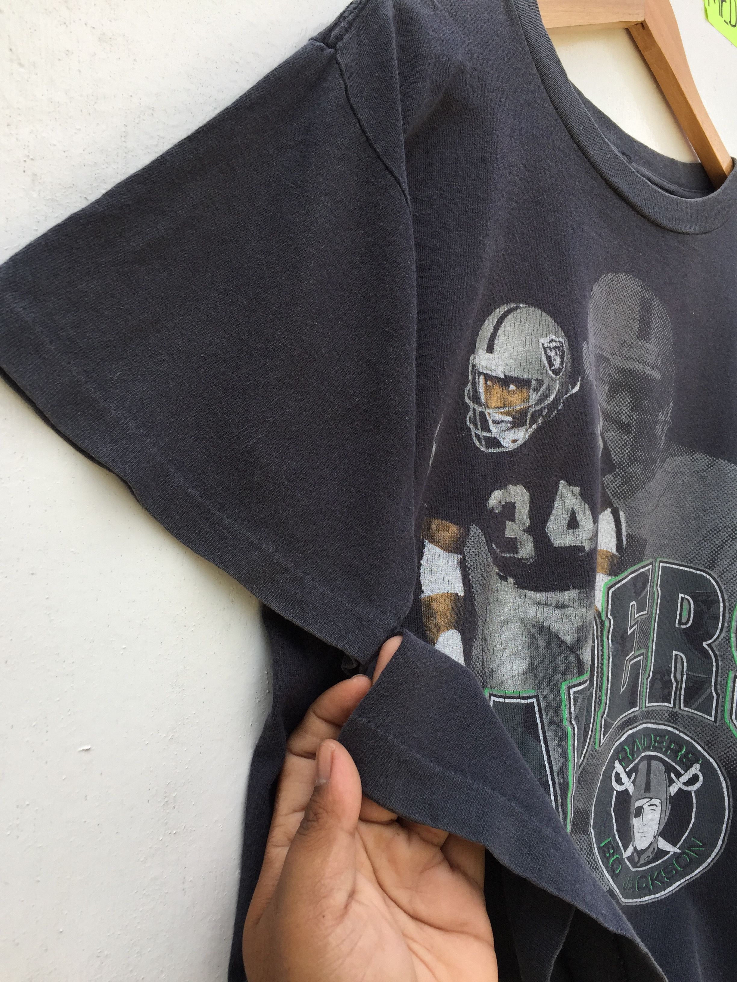 NFL Vintage Bo Jackson Oakland Raiders Tee Size US M / EU 48-50 / 2 - 10 Thumbnail