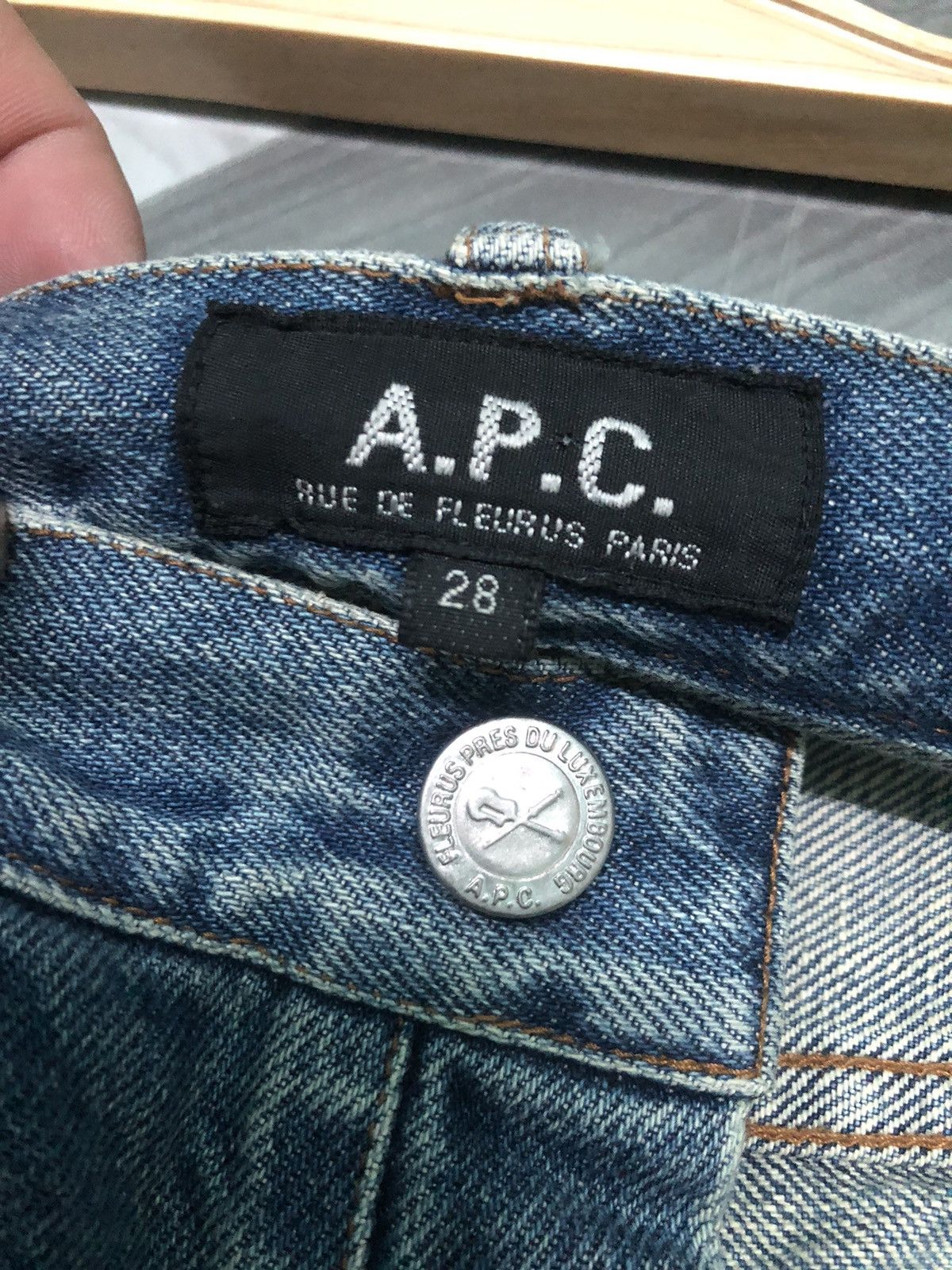 A.P.C. × Vintage VINTAGE A.P.C BLUE WASH DISTRESSED DENIM Size US 30 / EU 46 - 5 Thumbnail