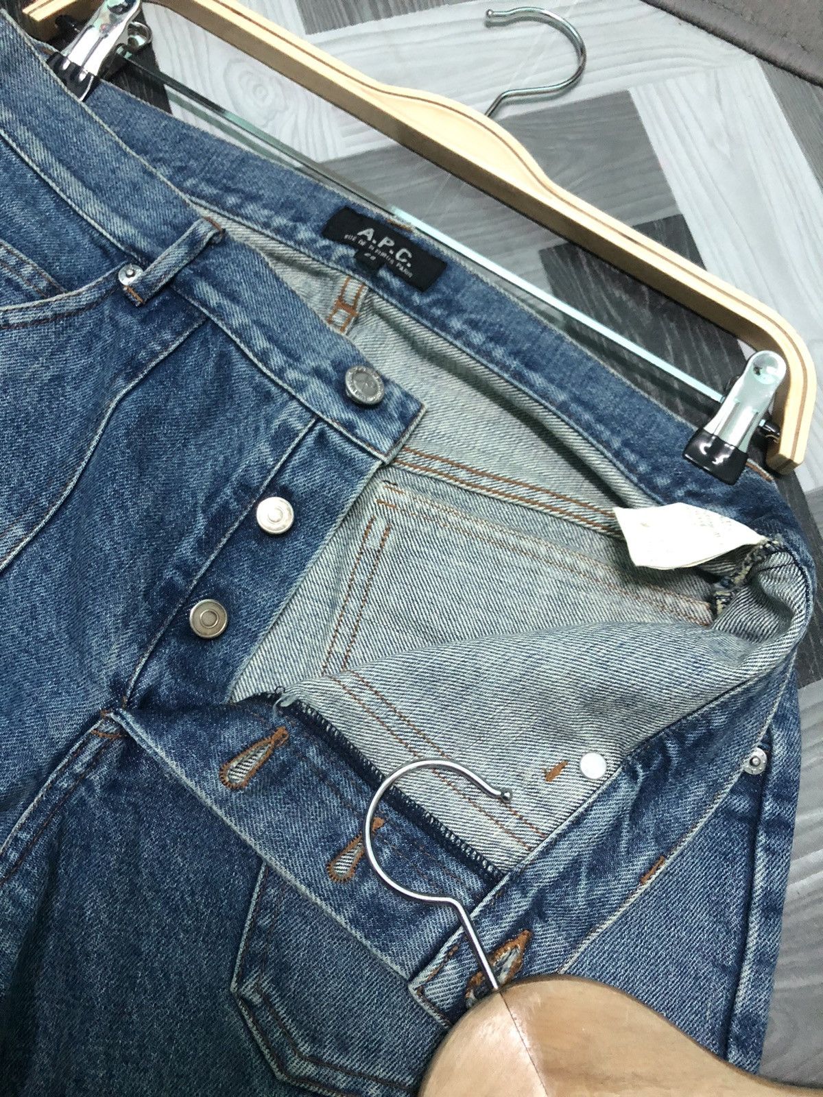 A.P.C. × Vintage VINTAGE A.P.C BLUE WASH DISTRESSED DENIM Size US 30 / EU 46 - 4 Thumbnail