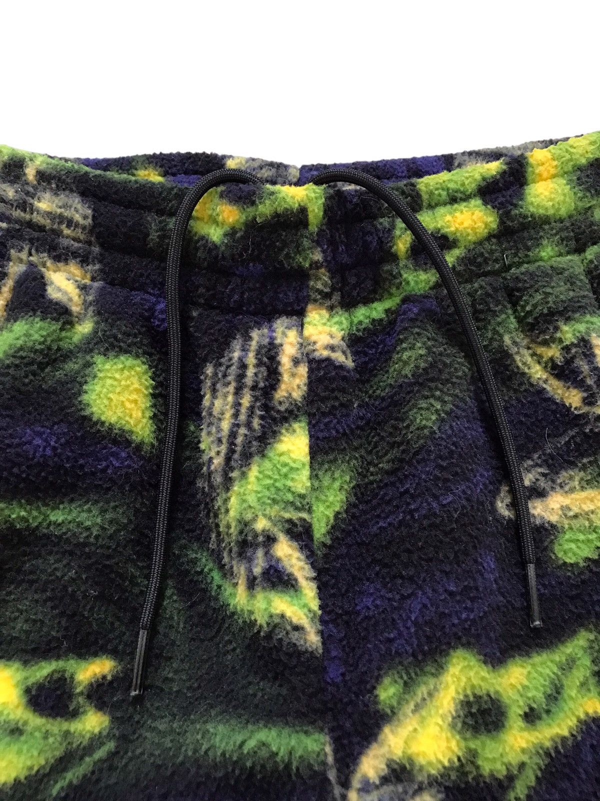 Adidas Adidas Big Trefoil Over Print Fleece Pants Size US 28 / EU 44 - 5 Thumbnail