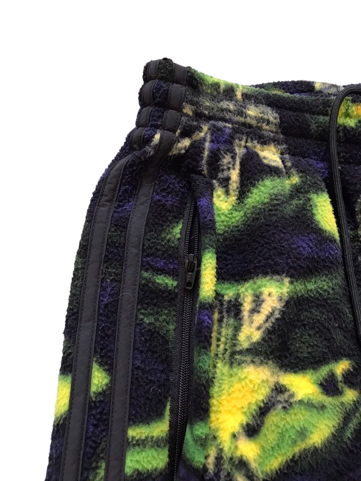 Adidas Adidas Big Trefoil Over Print Fleece Pants Size US 28 / EU 44 - 6 Thumbnail