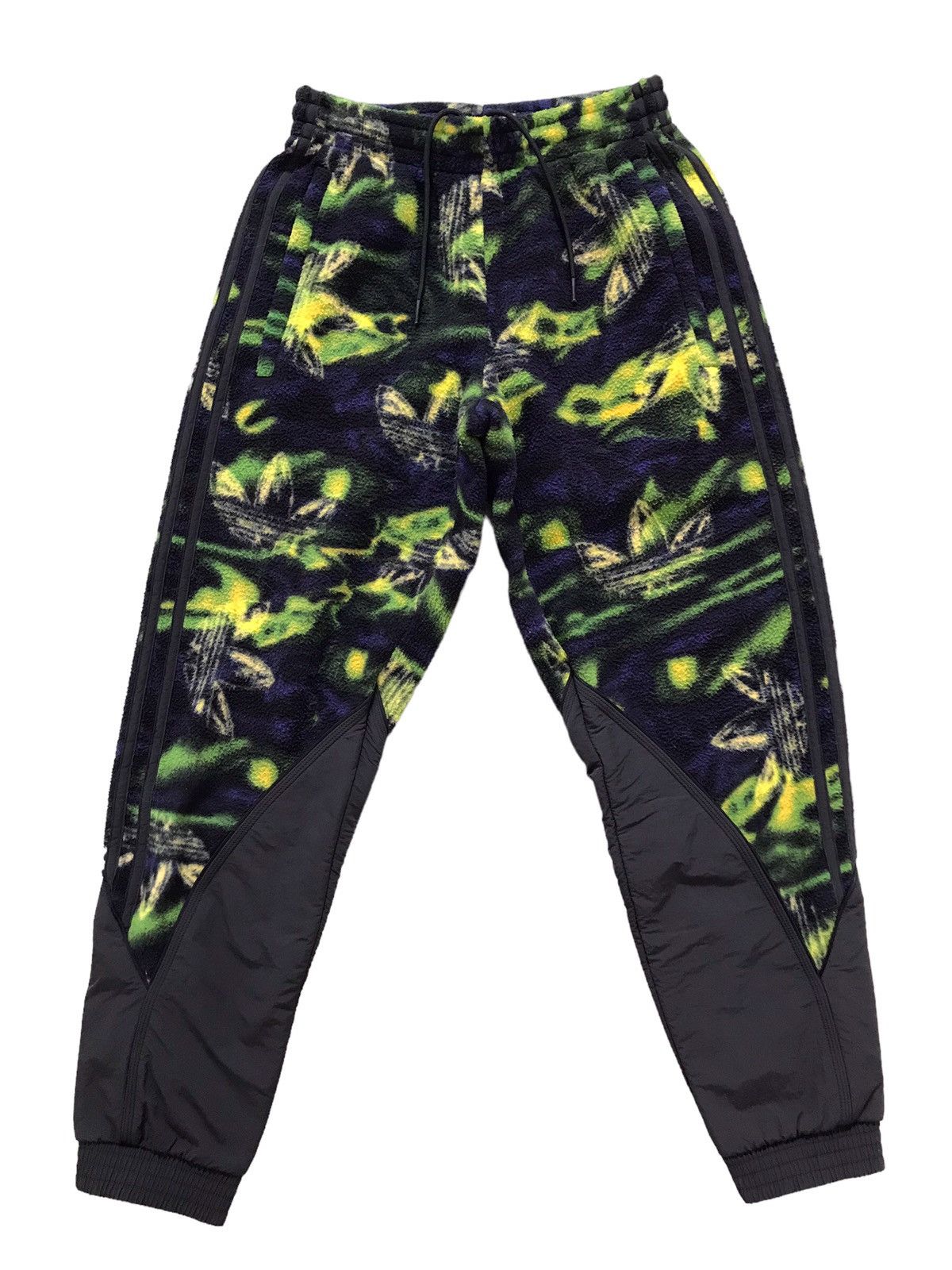 Adidas Adidas Big Trefoil Over Print Fleece Pants Size US 28 / EU 44 - 2 Thumbnail