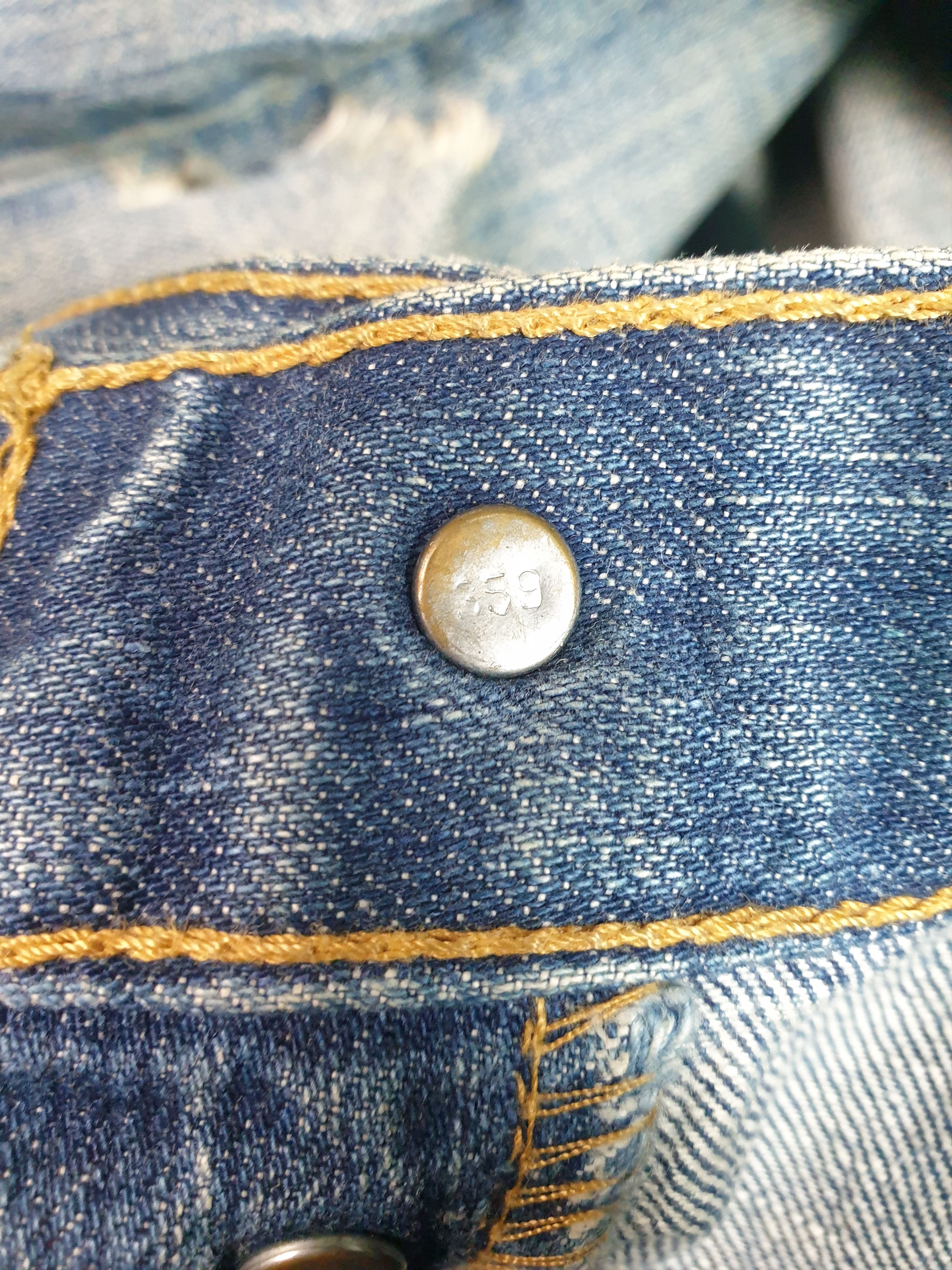 Levi's Vintage Clothing Vintage LEVIS 501 Faded Distressed 34X32 Jeans L0060 Size US 34 / EU 50 - 18 Thumbnail