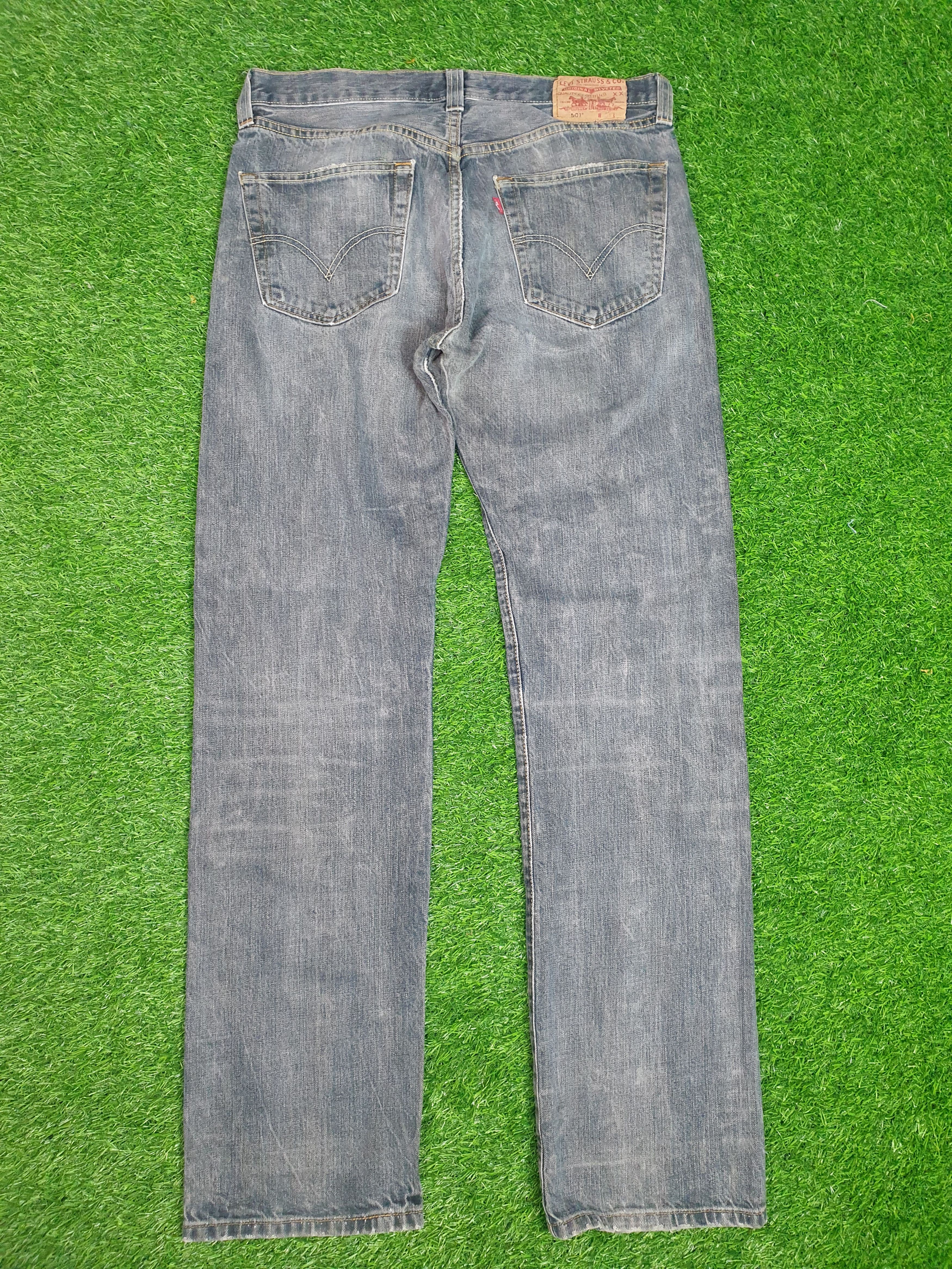 image of Distressed Denim x Levis Vintage Levis 501 Sun Faded Distressed 34X33.5 Jeans L0076 in Blue, Men's
