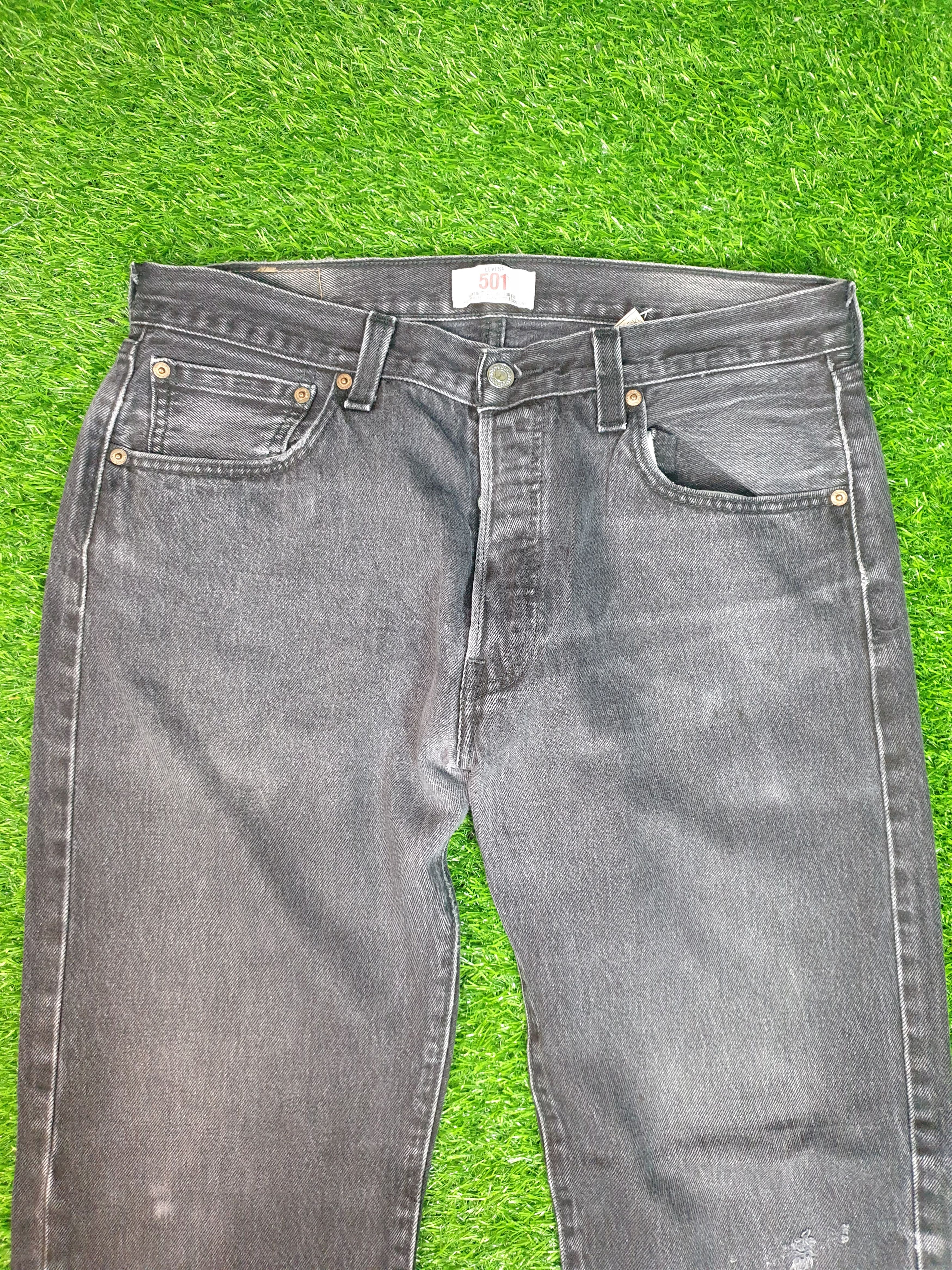 Levi's Vintage LEVIS 501 Medium Wash Faded Black 32X29 Jeans L0143 Size US 32 / EU 48 - 5 Thumbnail