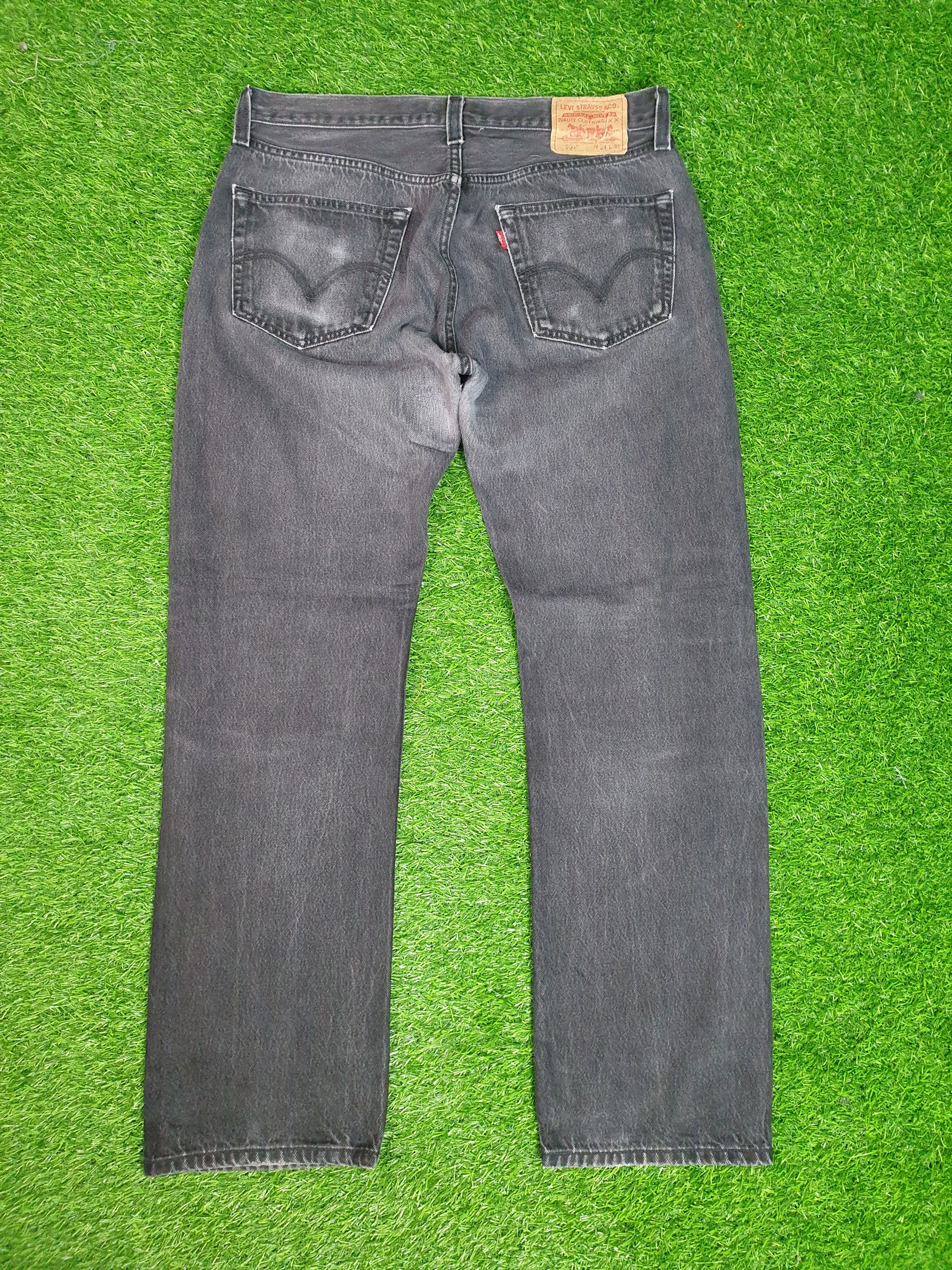 Levi's Vintage LEVIS 501 Medium Wash Faded Black 32X29 Jeans L0143 Size US 32 / EU 48 - 2 Thumbnail