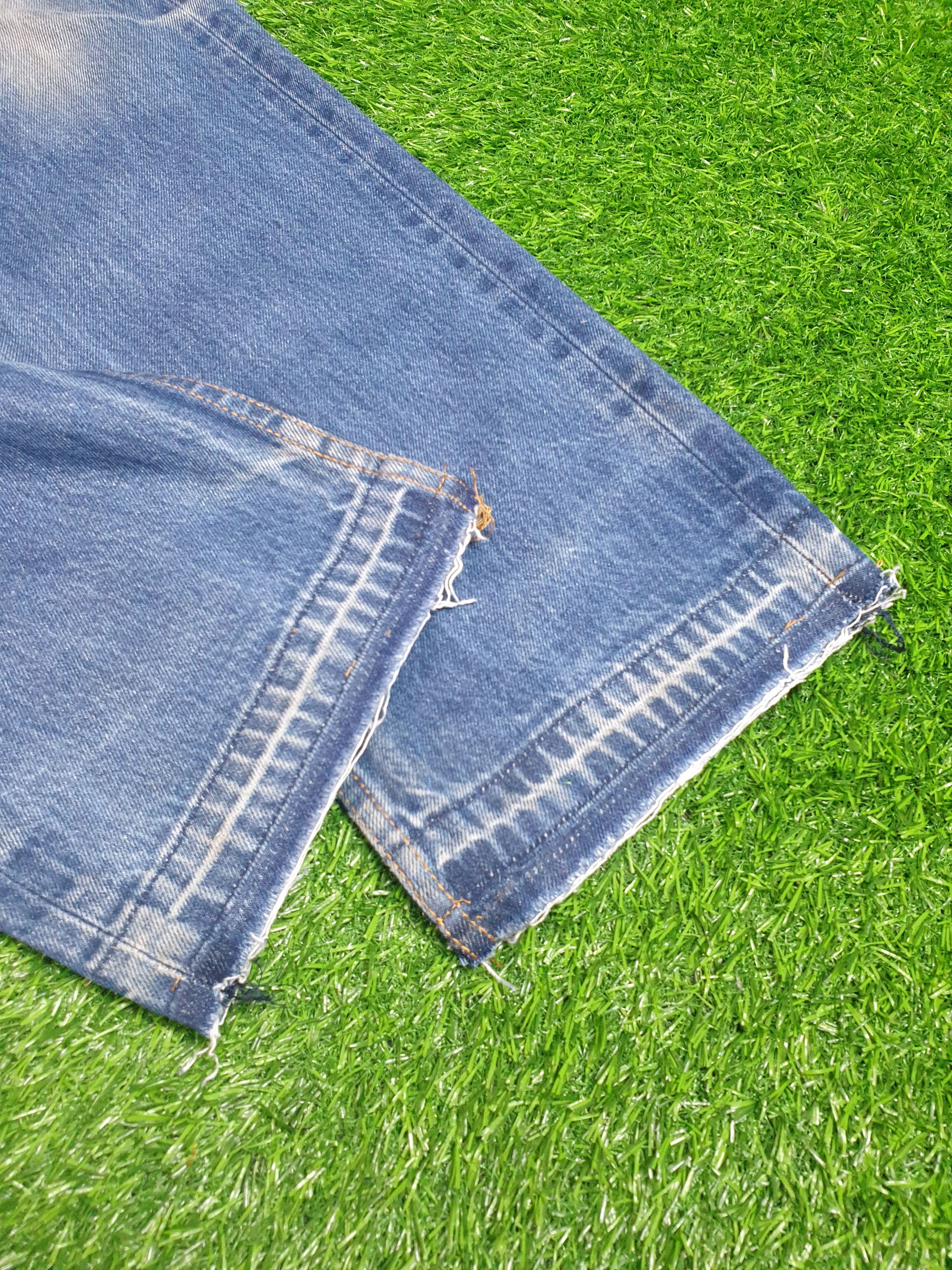 Levi's Vintage LEVIS 501 Faded Distressed Size 34X31 Jeans L0063 Size US 34 / EU 50 - 8 Thumbnail