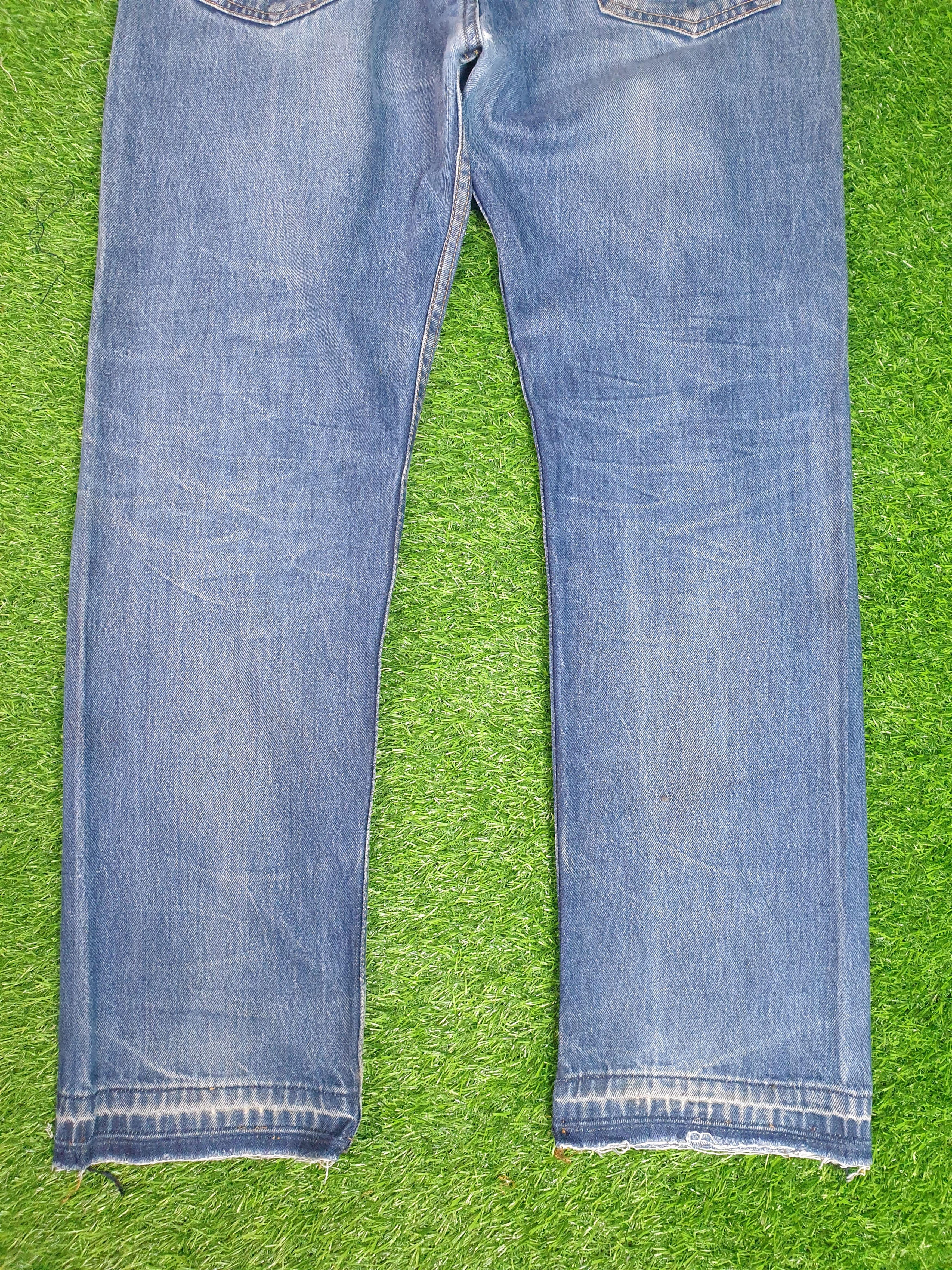 Levi's Vintage LEVIS 501 Faded Distressed Size 34X31 Jeans L0063 Size US 34 / EU 50 - 3 Thumbnail