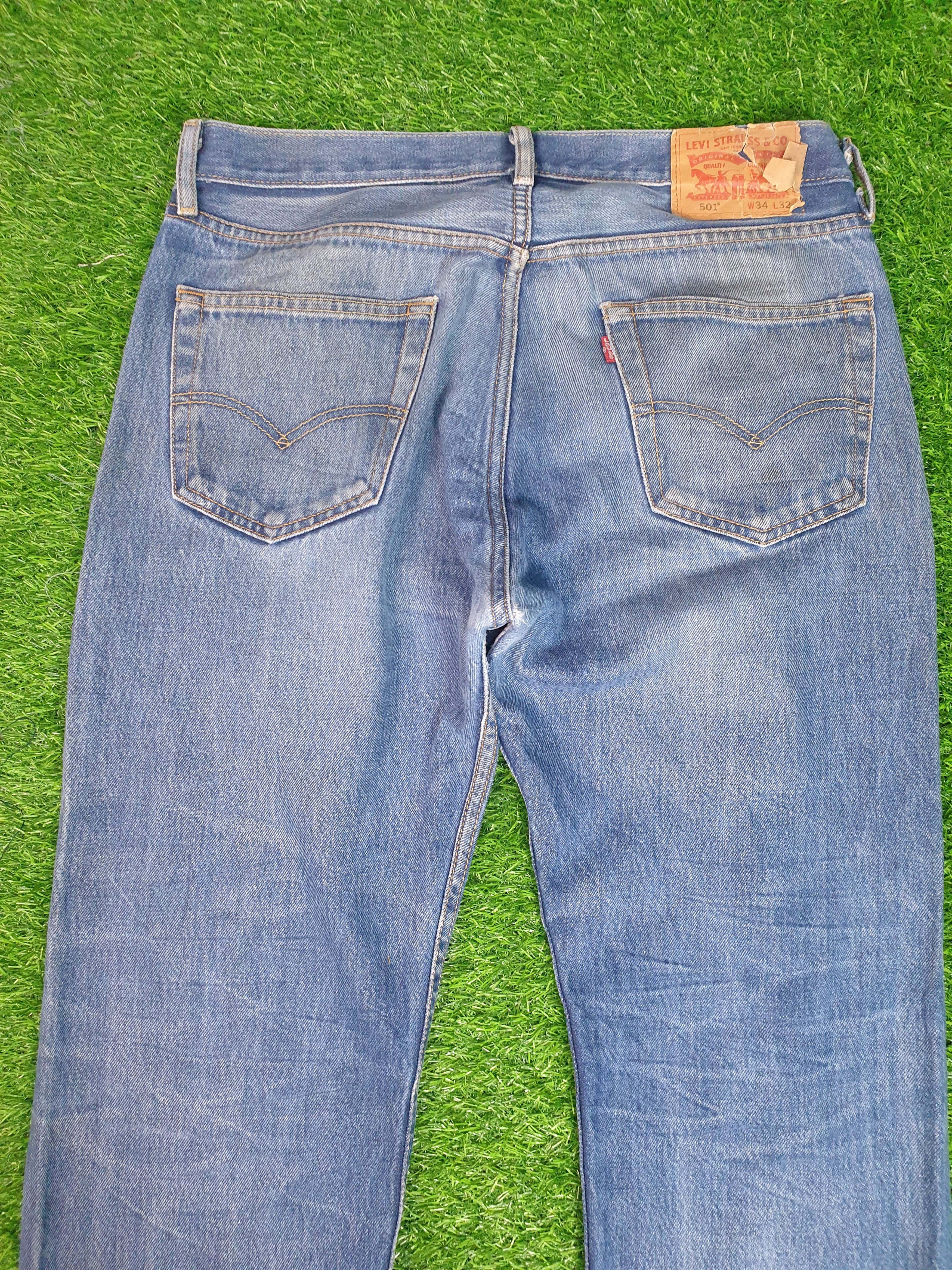 Levi's Vintage LEVIS 501 Faded Distressed Size 34X31 Jeans L0063 Size US 34 / EU 50 - 9 Thumbnail