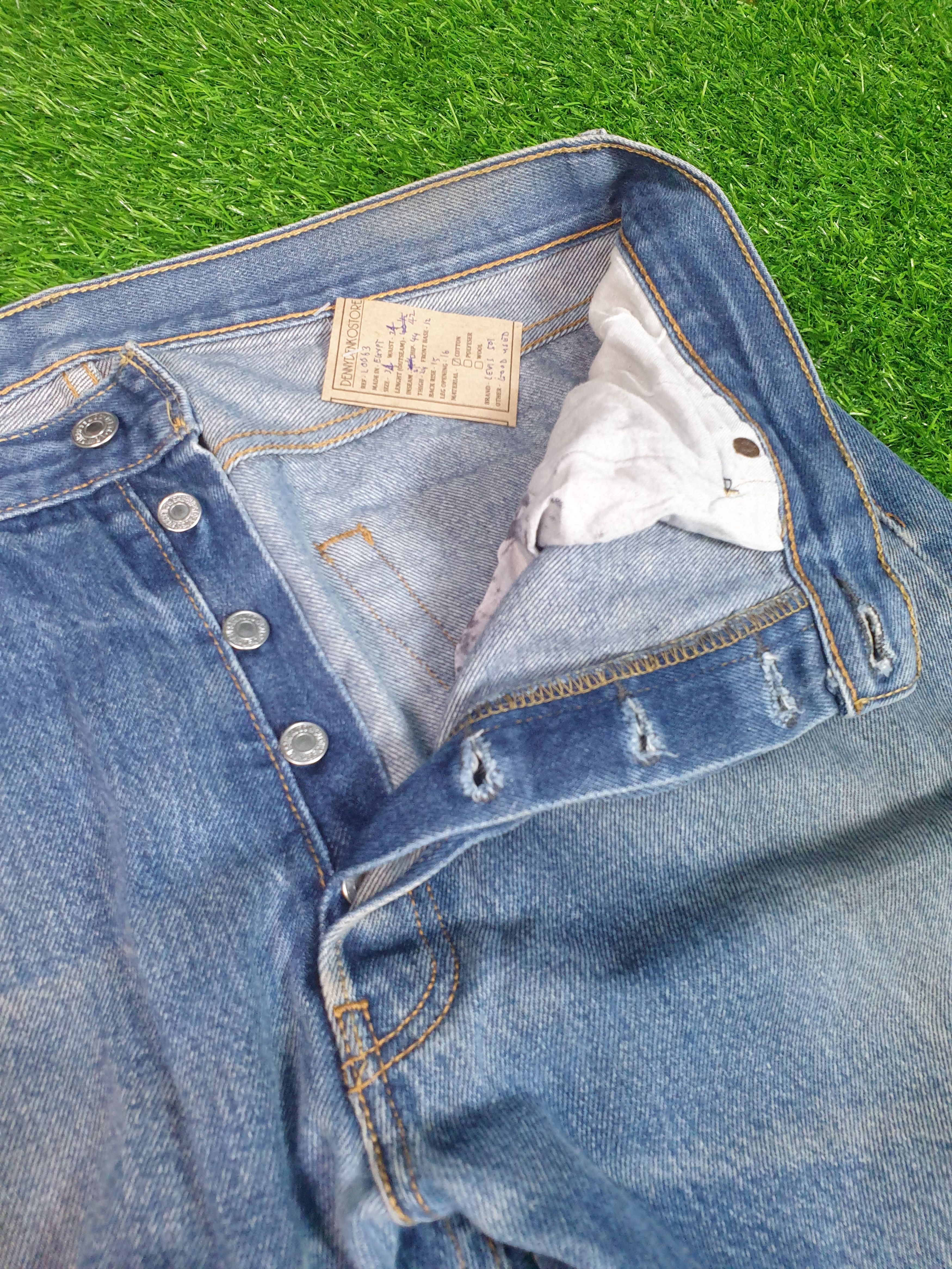 Levi's Vintage LEVIS 501 Faded Distressed Size 34X31 Jeans L0063 Size US 34 / EU 50 - 5 Thumbnail