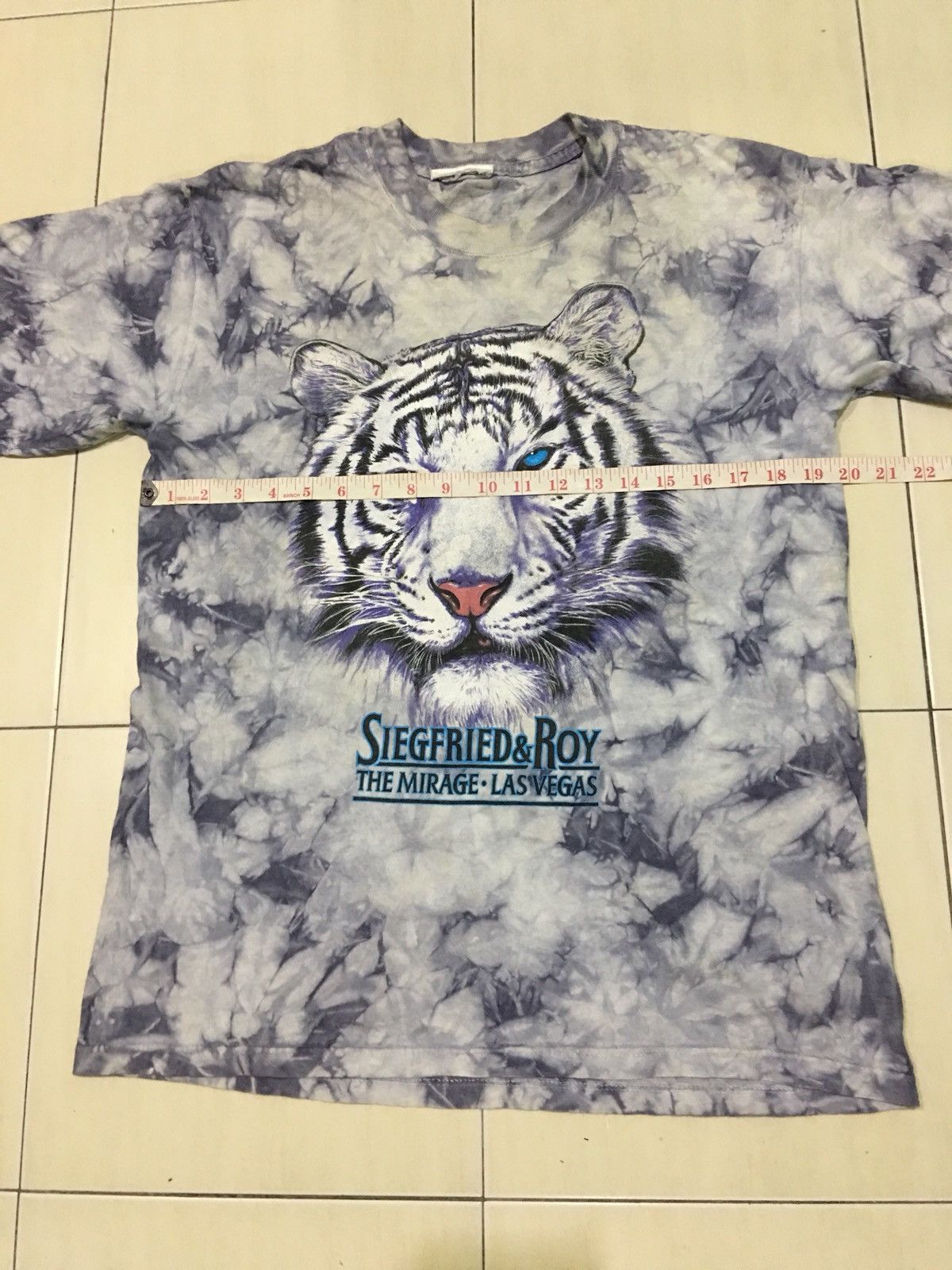 Vintage Vintage White Tiger animal prints illustration Shirt Size US L / EU 52-54 / 3 - 5 Thumbnail