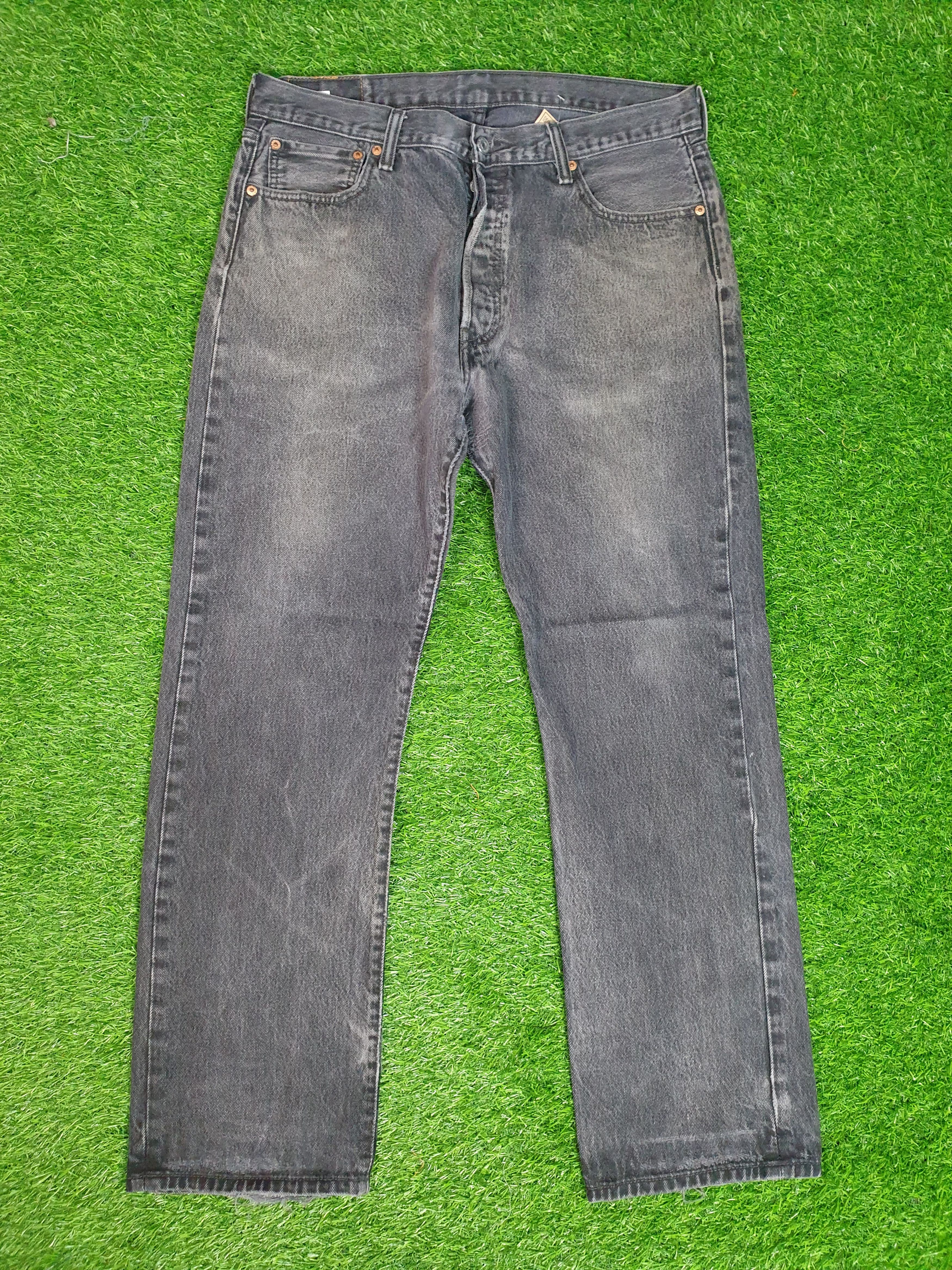 Levi's Vintage LEVIS 501 Faded Black 36X30.5 Jeans L0142 Size US 36 / EU 52 - 1 Thumbnail