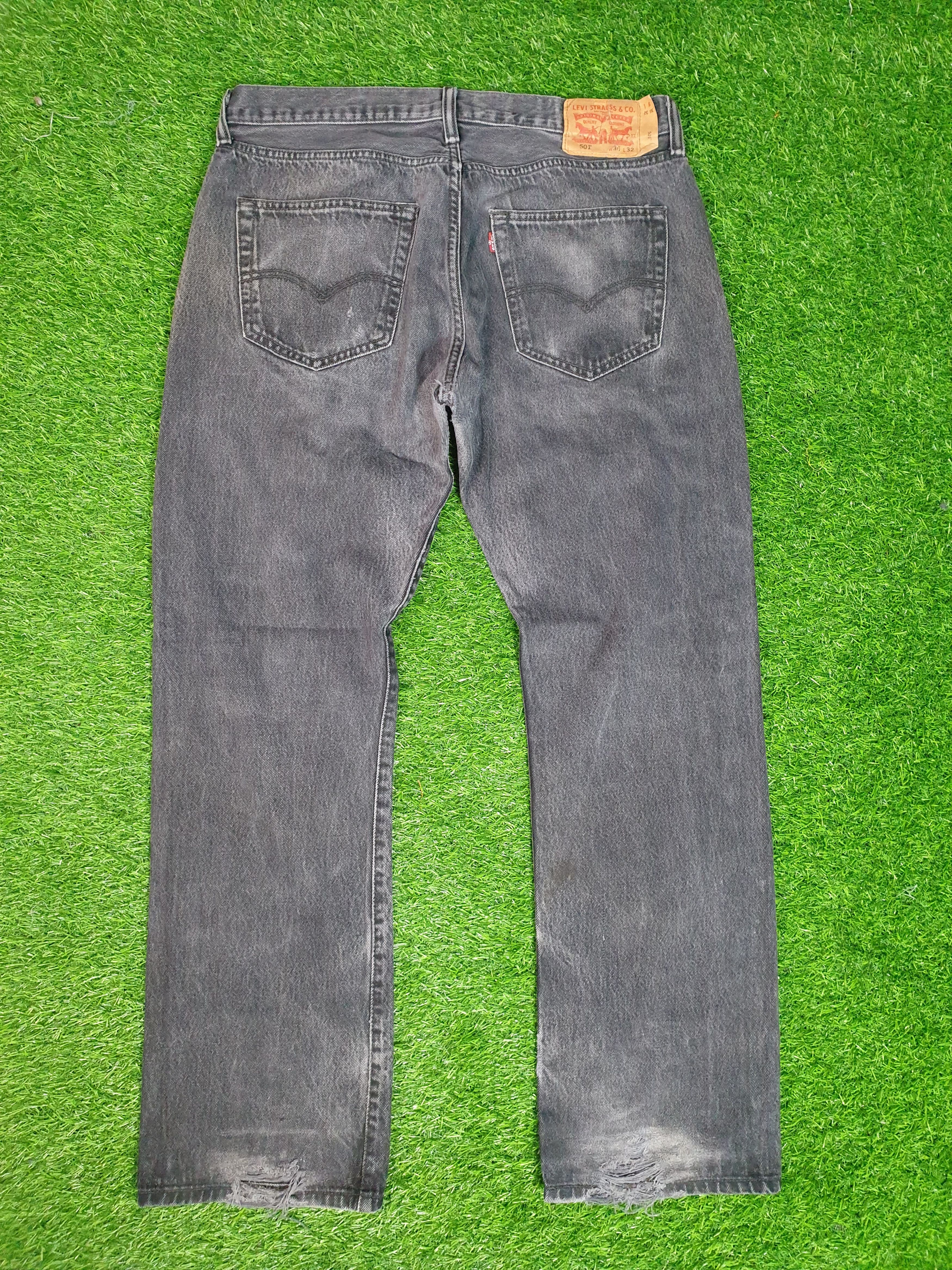 Levi's Vintage LEVIS 501 Faded Black 36X30.5 Jeans L0142 Size US 36 / EU 52 - 2 Thumbnail