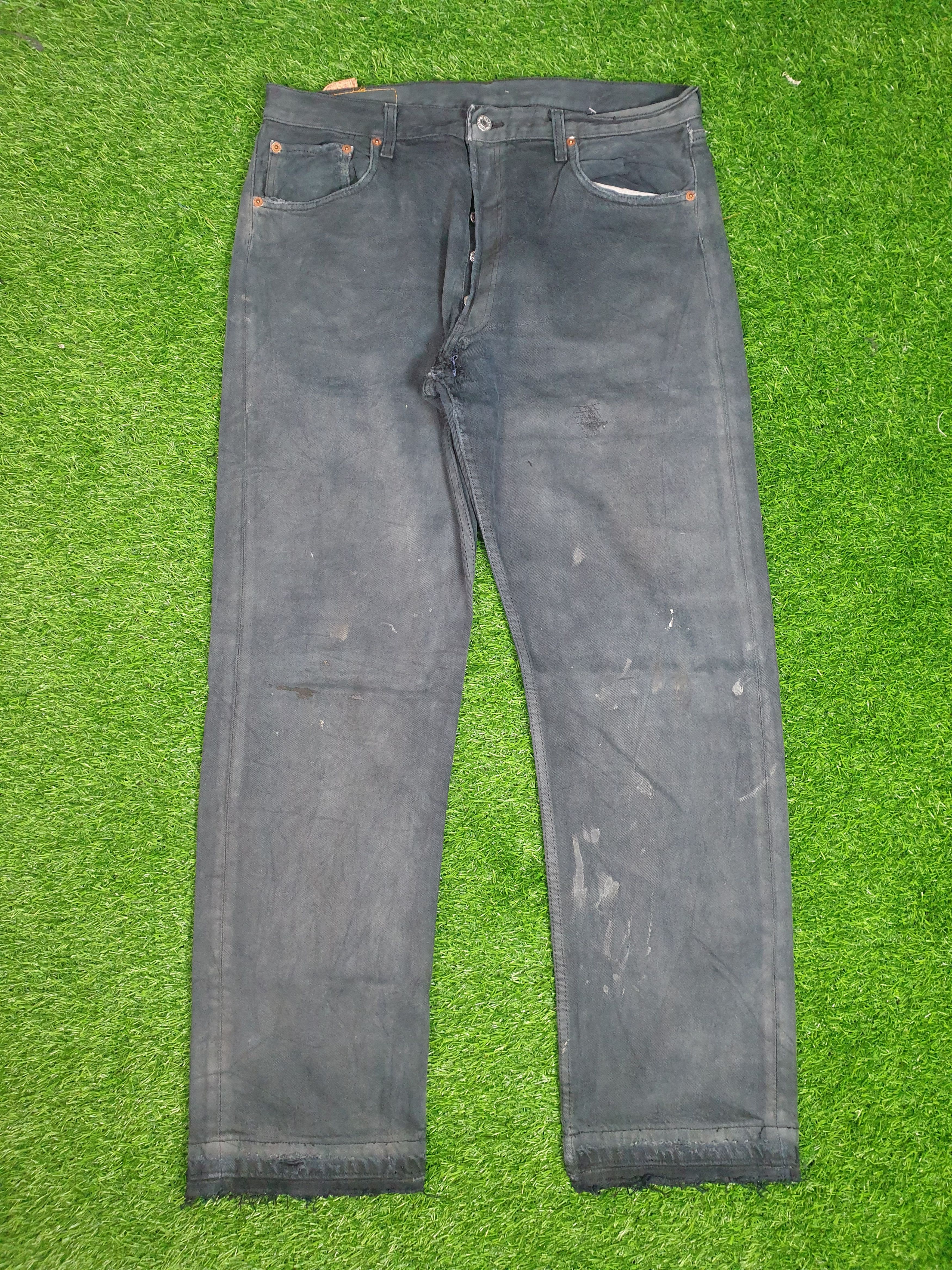 image of Levis Vintage Clothing x Vintage Levis 501 Faded Super Black Distressed Size L0053 in Faded Black