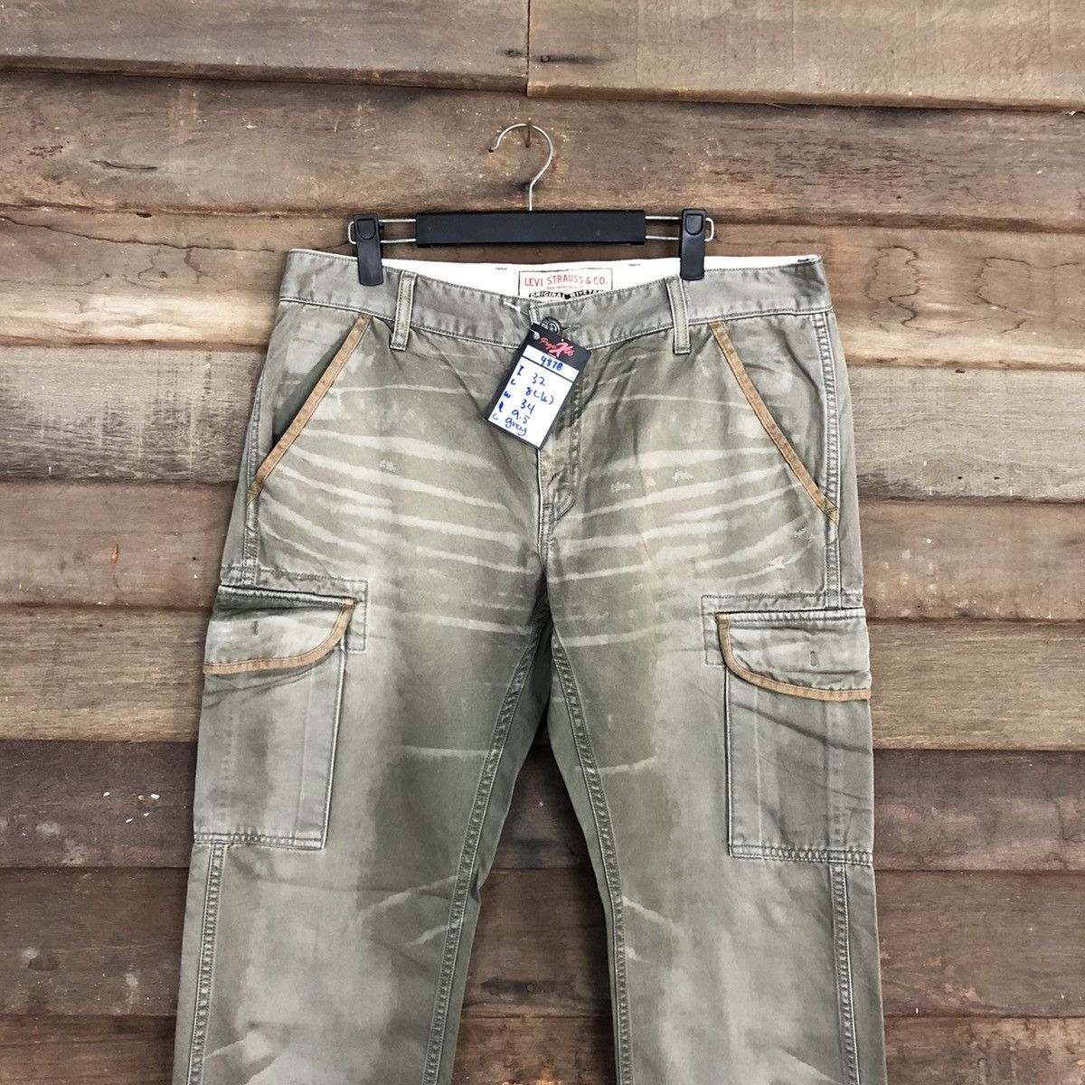 Levi's Levis Strauss Grey Faded Multipocket Cargo Pants #4878 Size US 34 / EU 50 - 2 Thumbnail