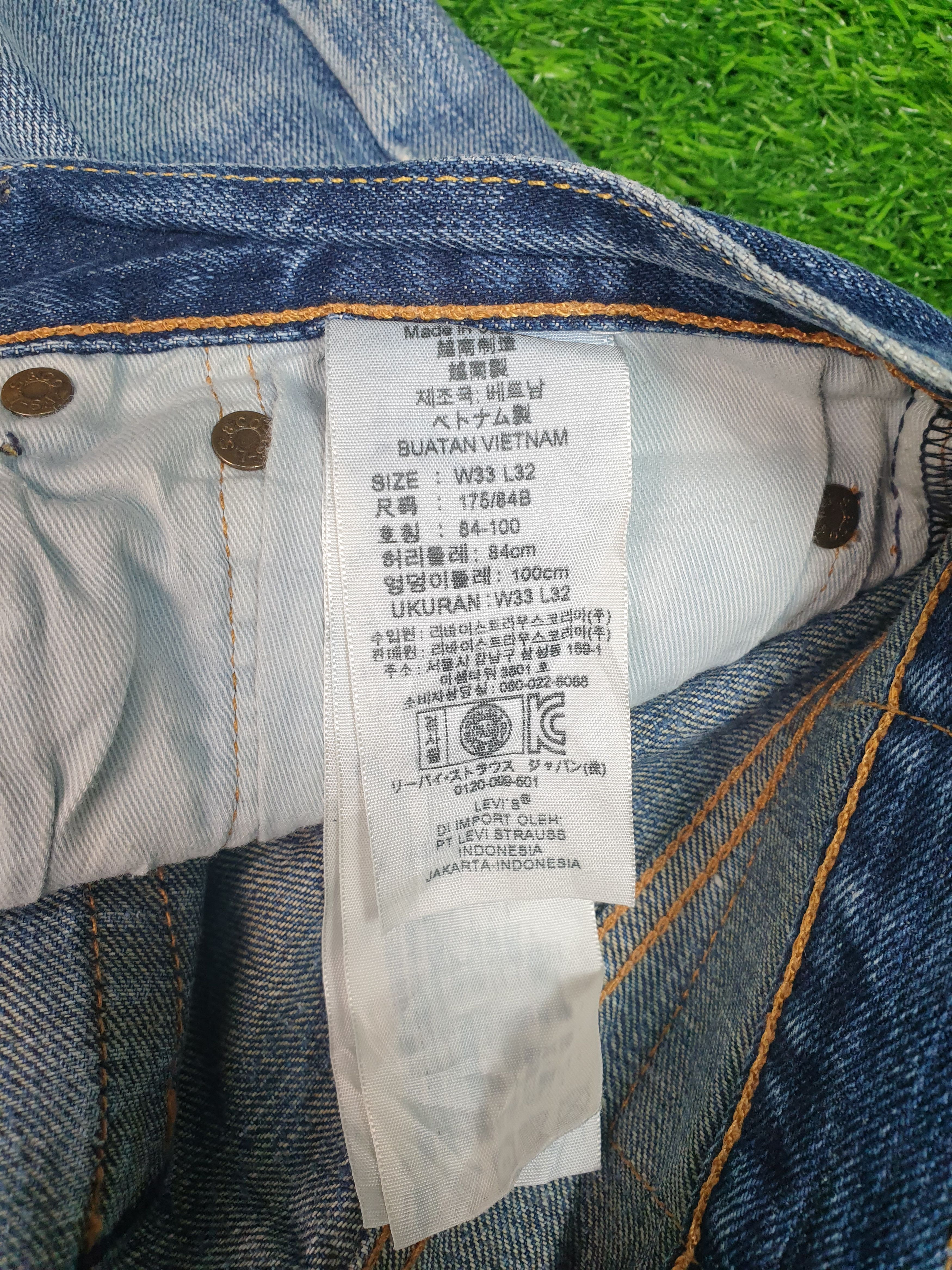 Levi's Vintage LEVIS 501 Sun Faded Distressed Size 33X31 L0051 Size US 33 - 11 Thumbnail