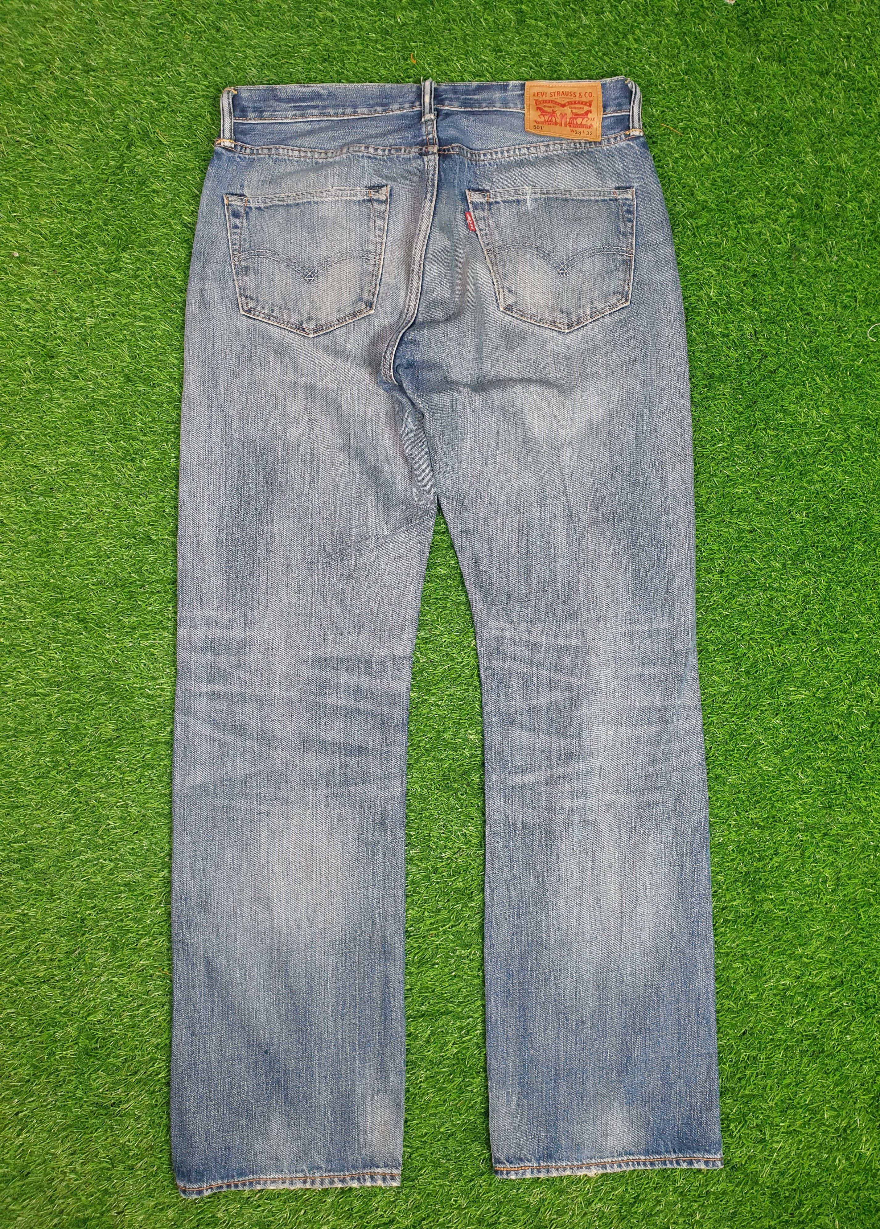 Levi's Vintage LEVIS 501 Sun Faded Distressed Size 33X31 L0051 Size US 33 - 6 Thumbnail