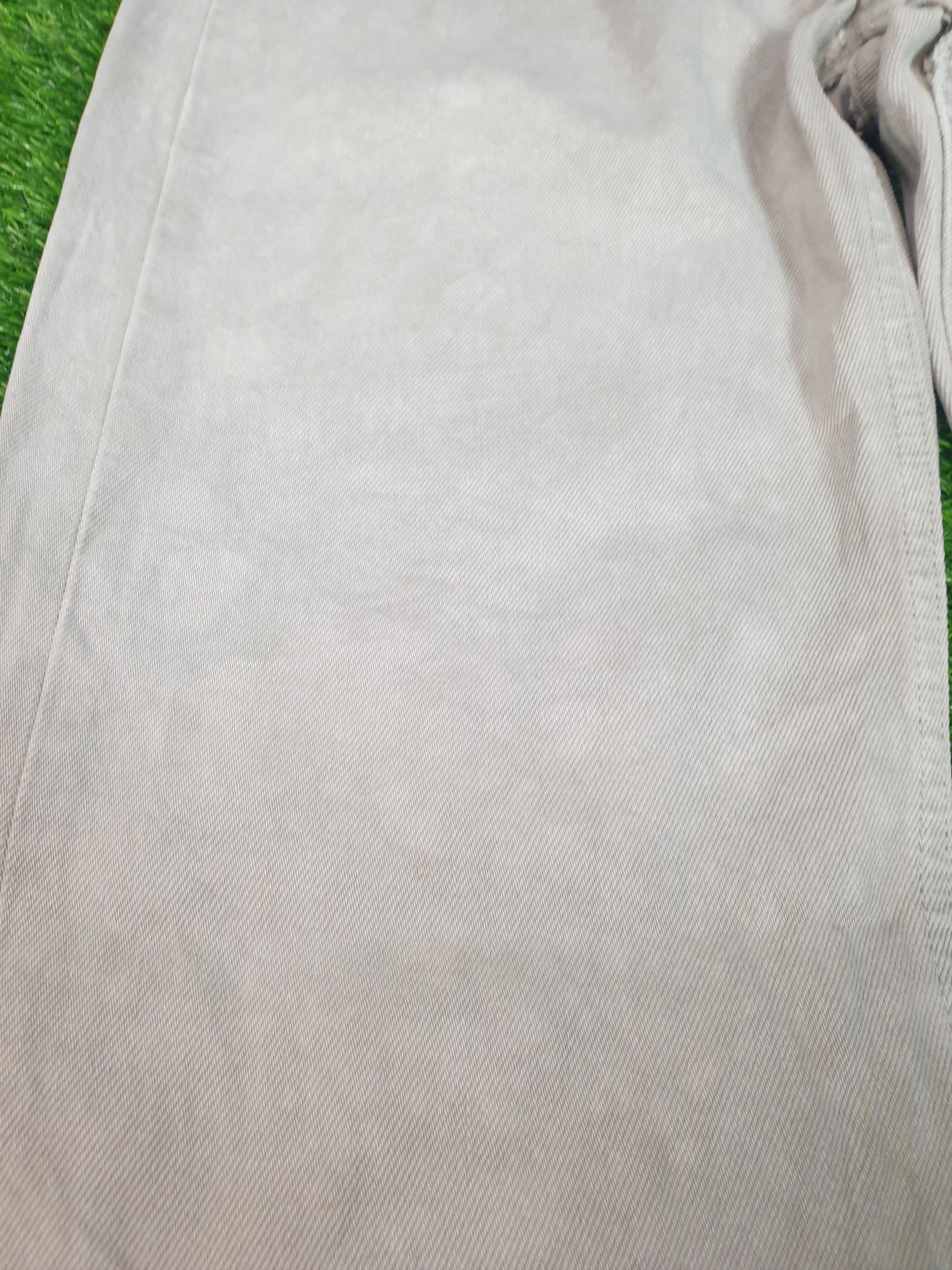 Levi's Vintage LEVIS 501 Light Faded Cream 31X33.5 Jeans L0097 Size US 31 - 5 Thumbnail