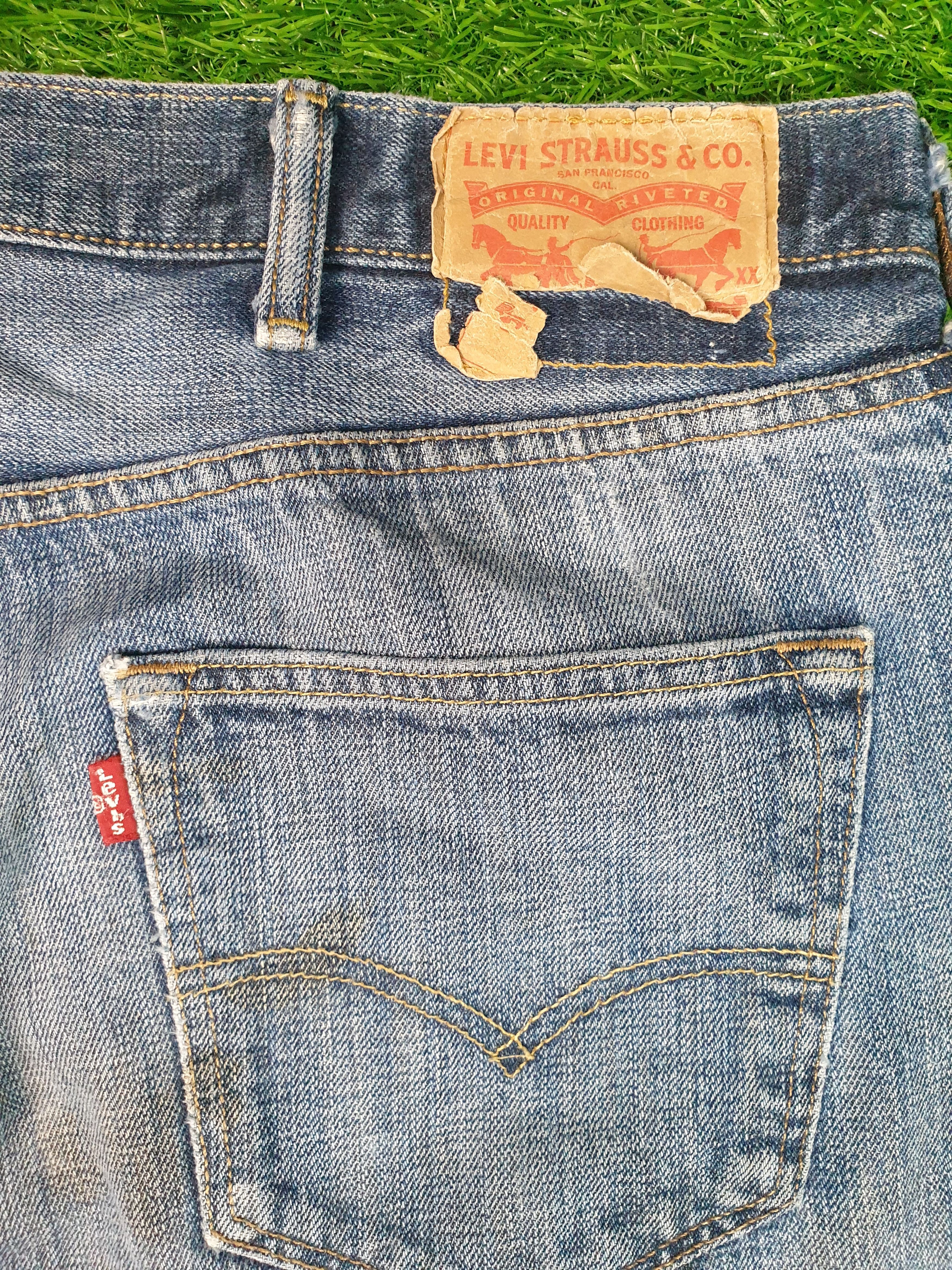 Levi's Vintage LEVIS 501 Sun Faded Paint Size 38X32 Jeans L0067 Size US 38 / EU 54 - 13 Thumbnail