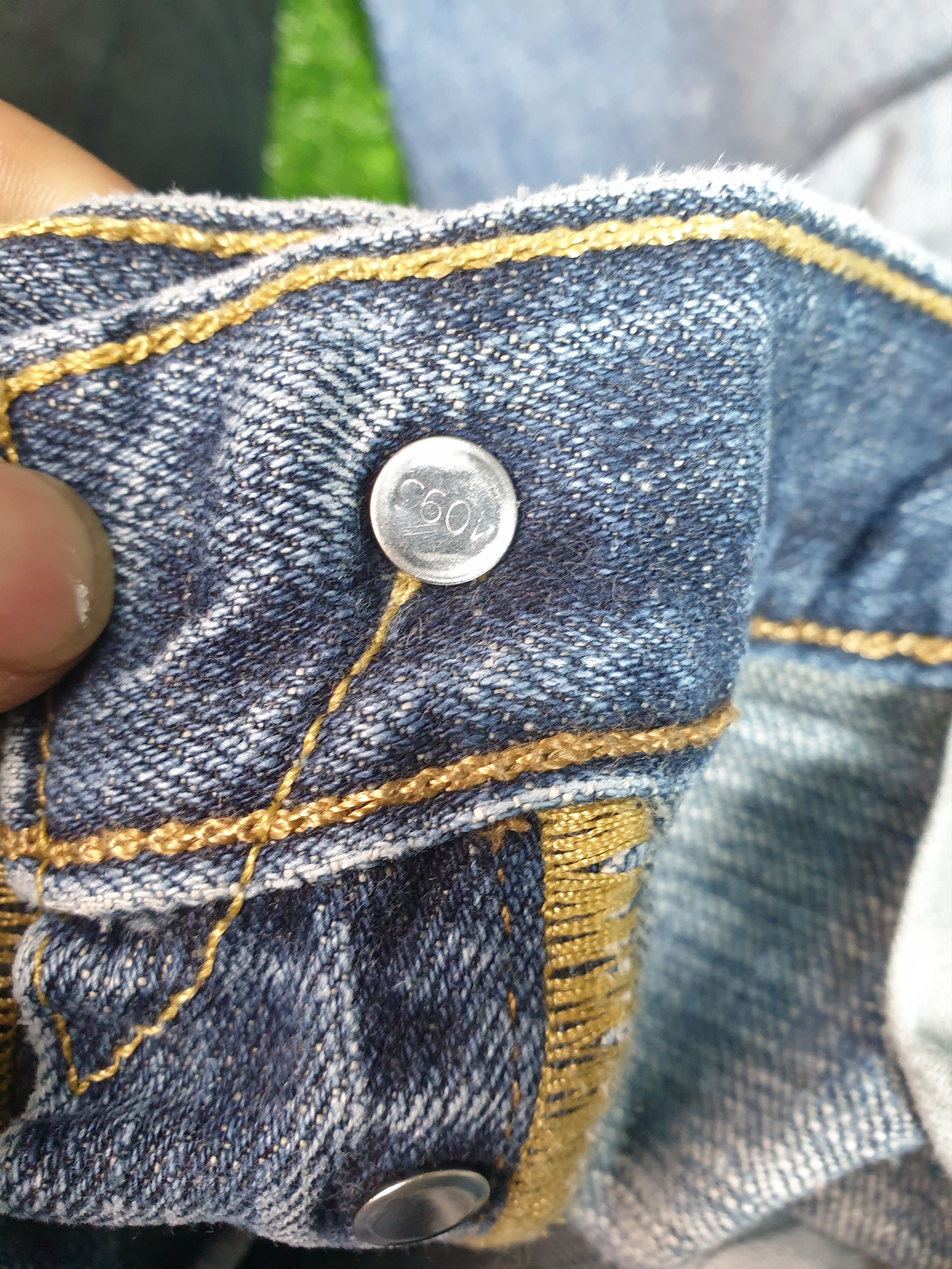 Levi's Vintage LEVIS 501 Sun Faded Paint Size 38X32 Jeans L0067 Size US 38 / EU 54 - 15 Thumbnail