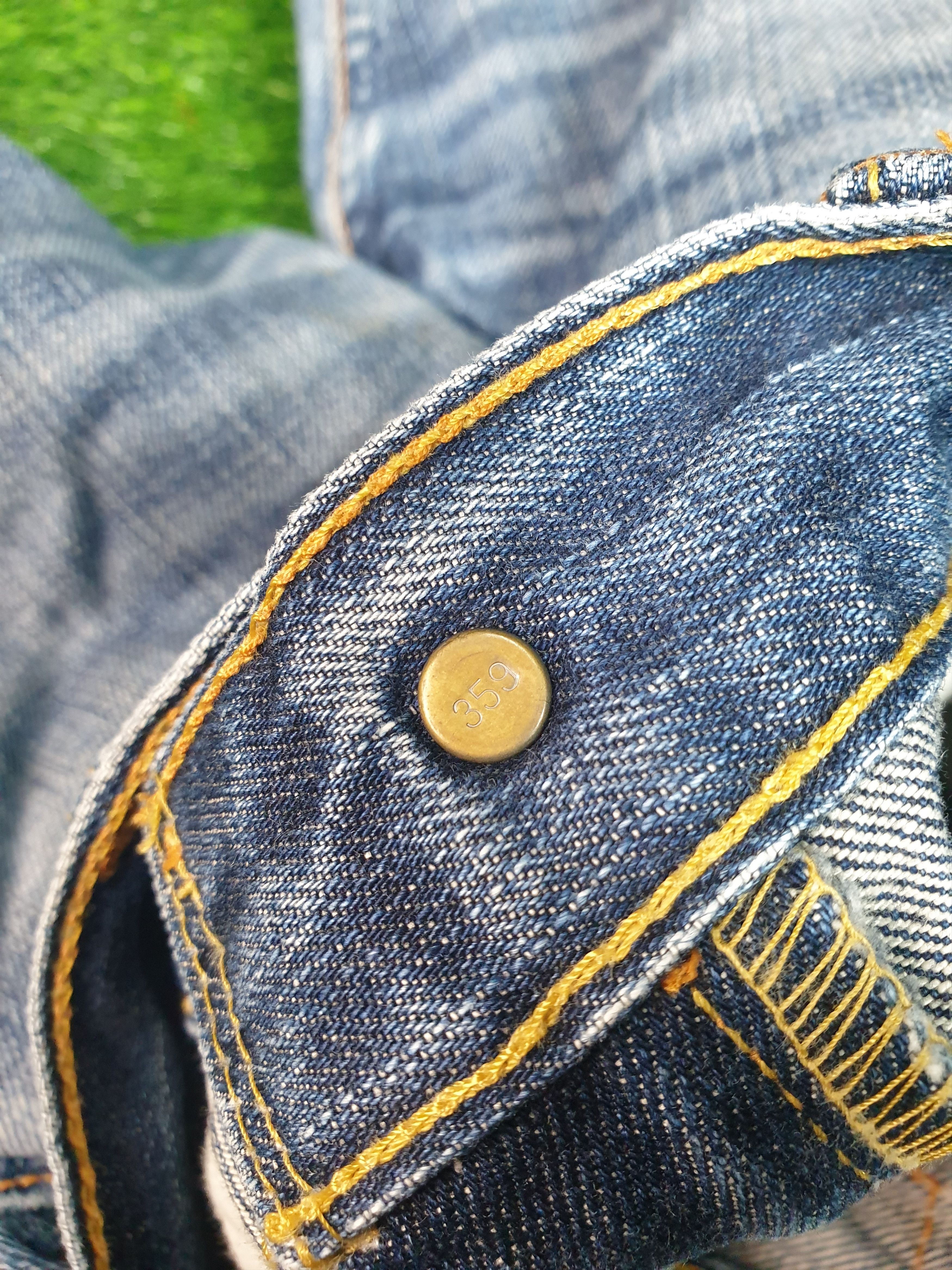 Levi's Vintage Clothing Vintage LEVIS 707 Flare Faded Distressed 32X29 Jeans L0116 Size US 32 / EU 48 - 12 Thumbnail
