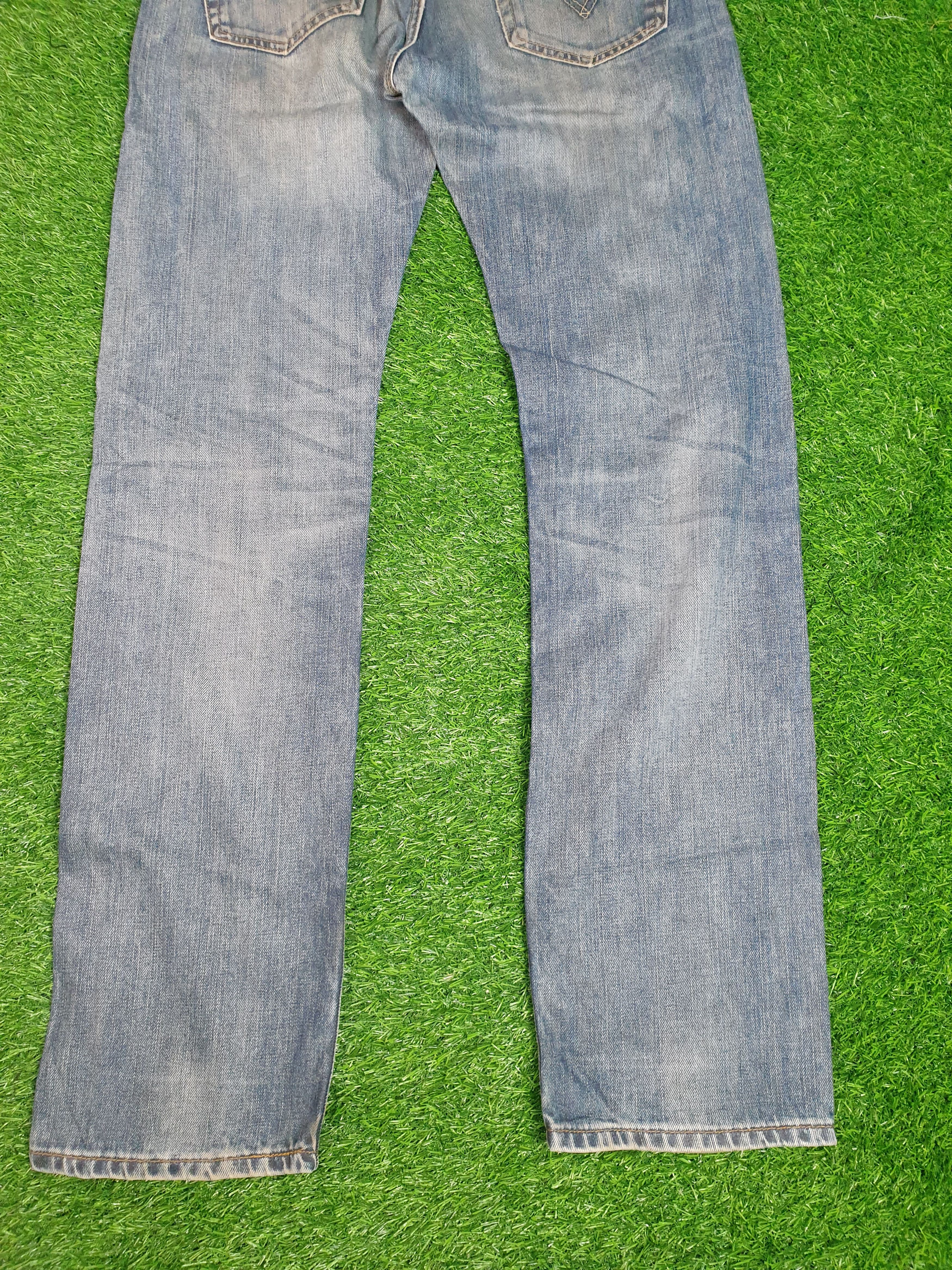 Levi's Vintage Clothing Vintage LEVIS 501 Faded Distressed Size 31X34.5 Jeans L0068 Size US 31 - 4 Thumbnail