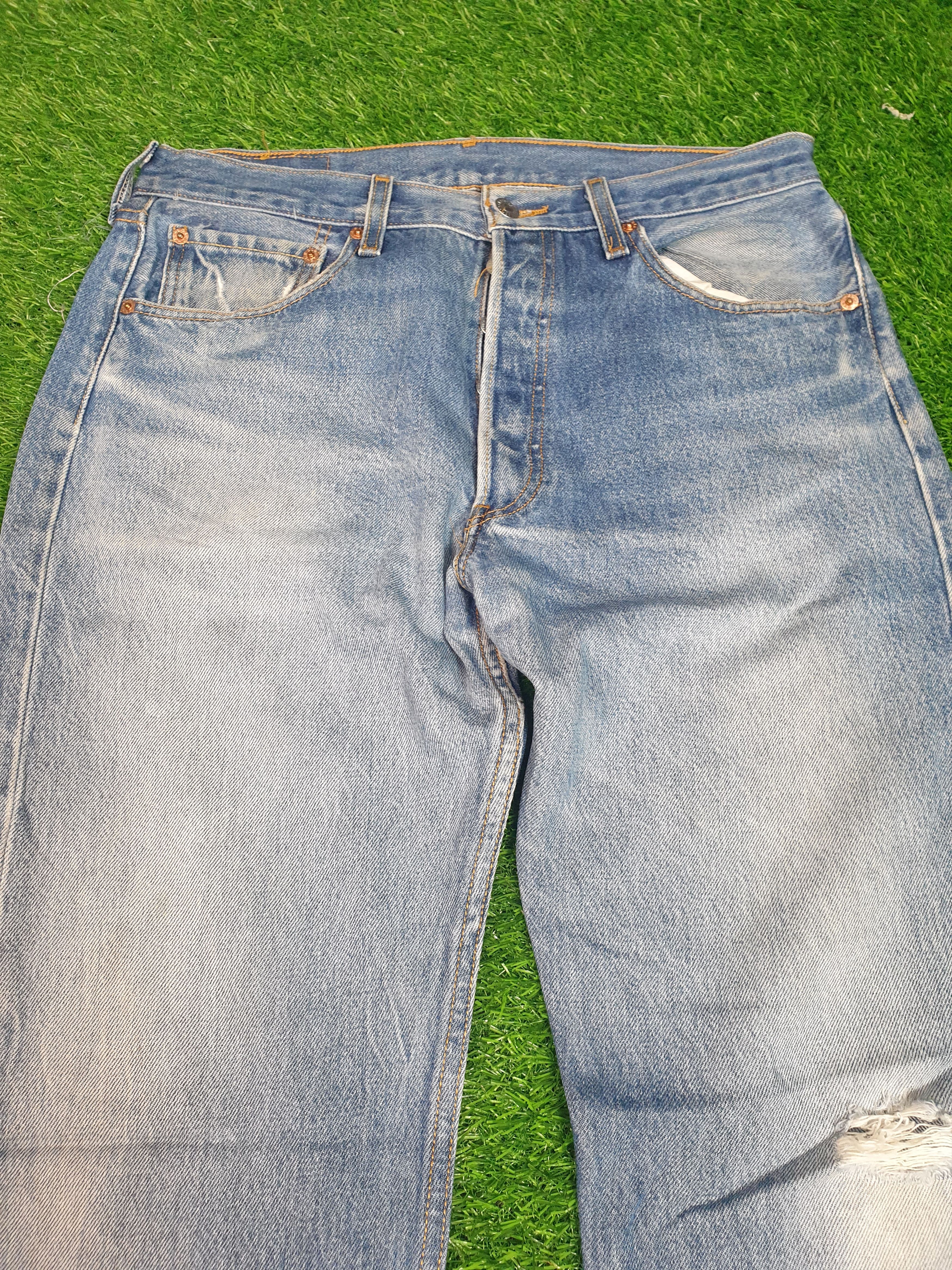 Levi's Vintage Clothing Vintage LEVIS 501 XX Sun Faded Distressed 32X28.5 L0052 Size US 32 / EU 48 - 3 Thumbnail