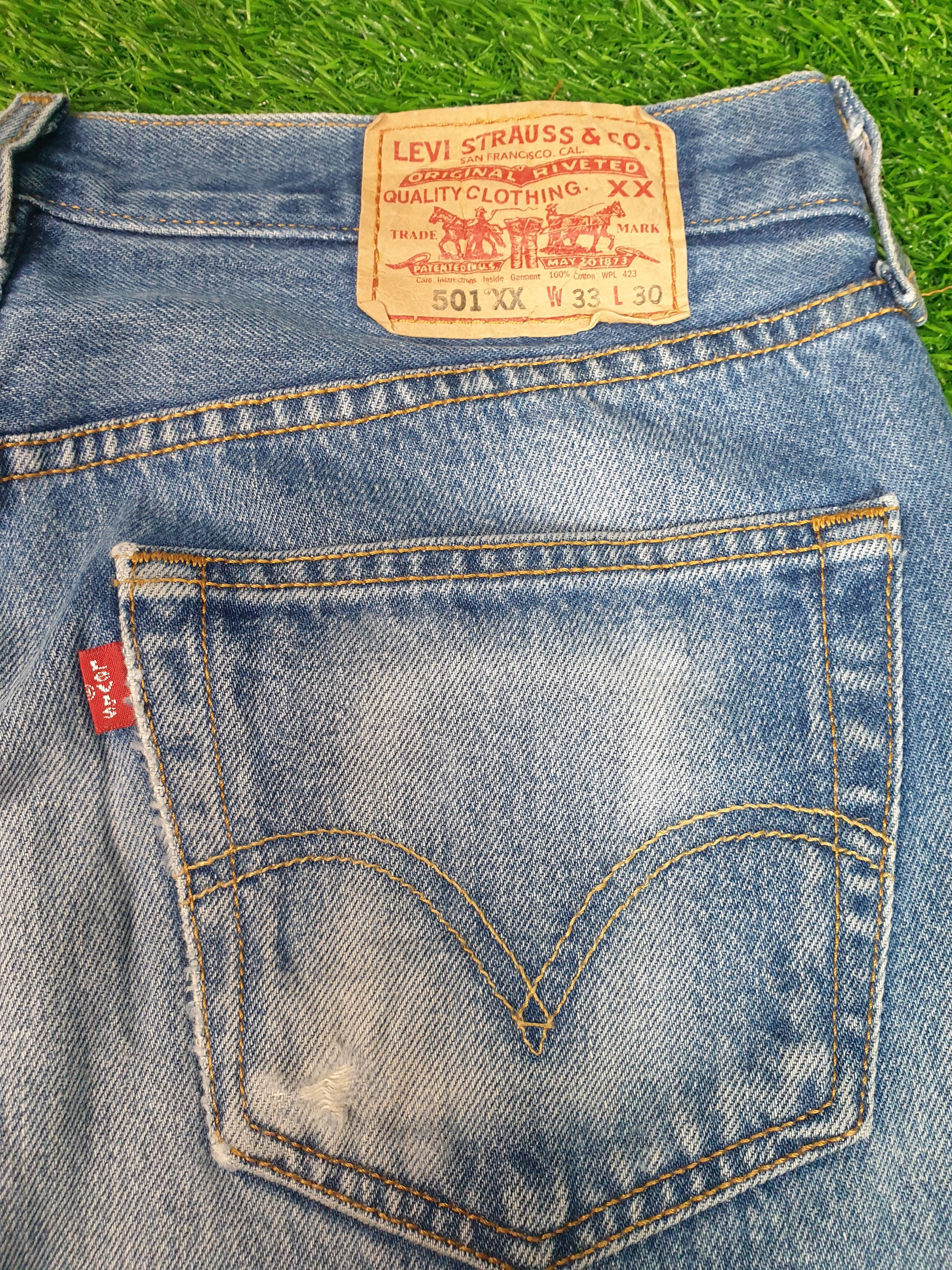 Levi's Vintage Clothing Vintage LEVIS 501 XX Sun Faded Distressed 32X28.5 L0052 Size US 32 / EU 48 - 9 Thumbnail
