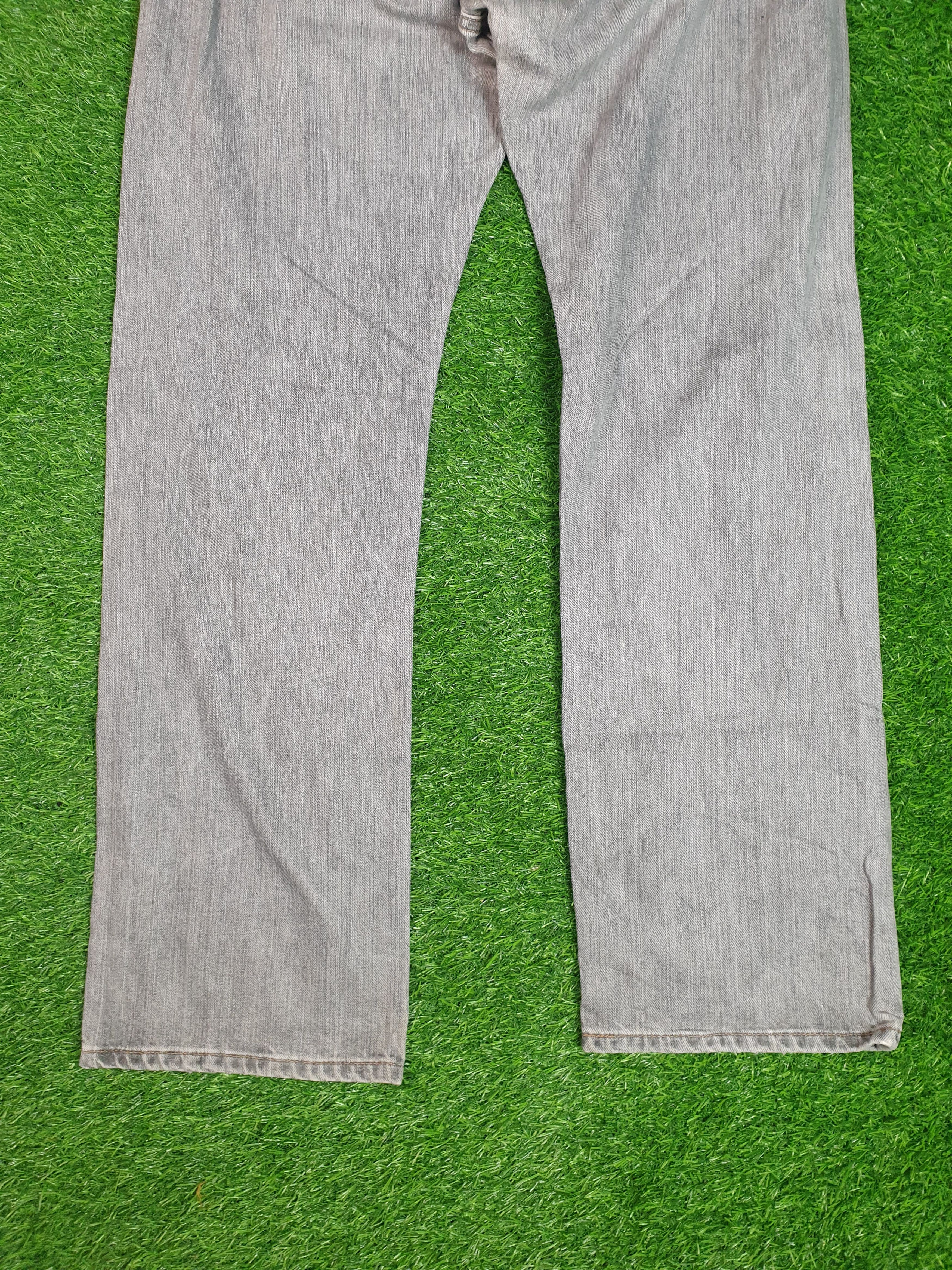 Levi's Vintage Clothing Vintage LEVIS 501 Sun Faded Distressed 36X32 Jeans L0057 Size US 36 / EU 52 - 3 Thumbnail