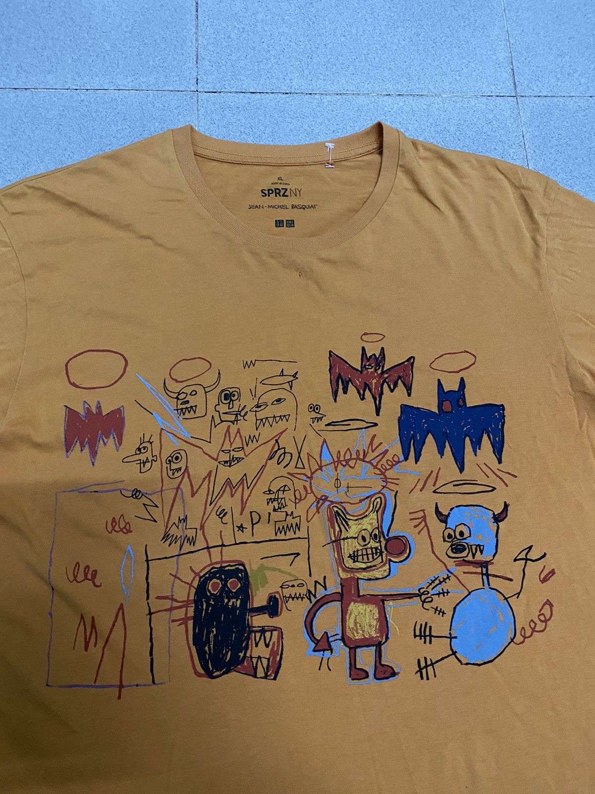 Jean-Michel Basquiat × Uniqlo SPRZ Ny Jean-Michel Basquiat Uniqlo Japanese Tee Size US XL / EU 56 / 4 - 2 Thumbnail