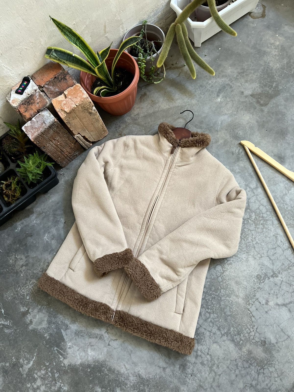 Japanese Brand × Uniqlo × Vintage Uniqlo Hairy Fleece Riversible Jacket Size US S / EU 44-46 / 1 - 13 Thumbnail