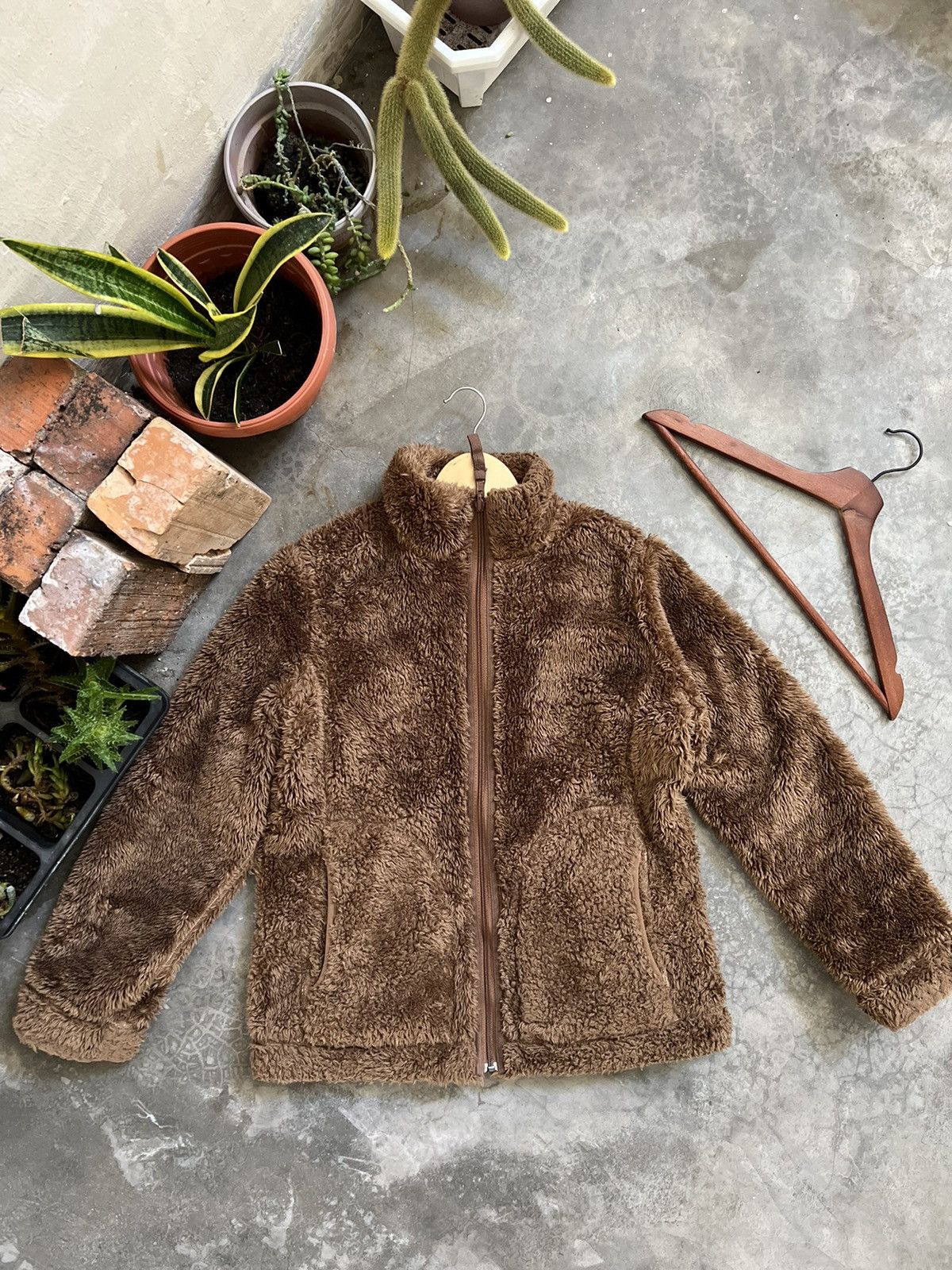 Japanese Brand × Uniqlo × Vintage Uniqlo Hairy Fleece Riversible Jacket Size US S / EU 44-46 / 1 - 4 Thumbnail