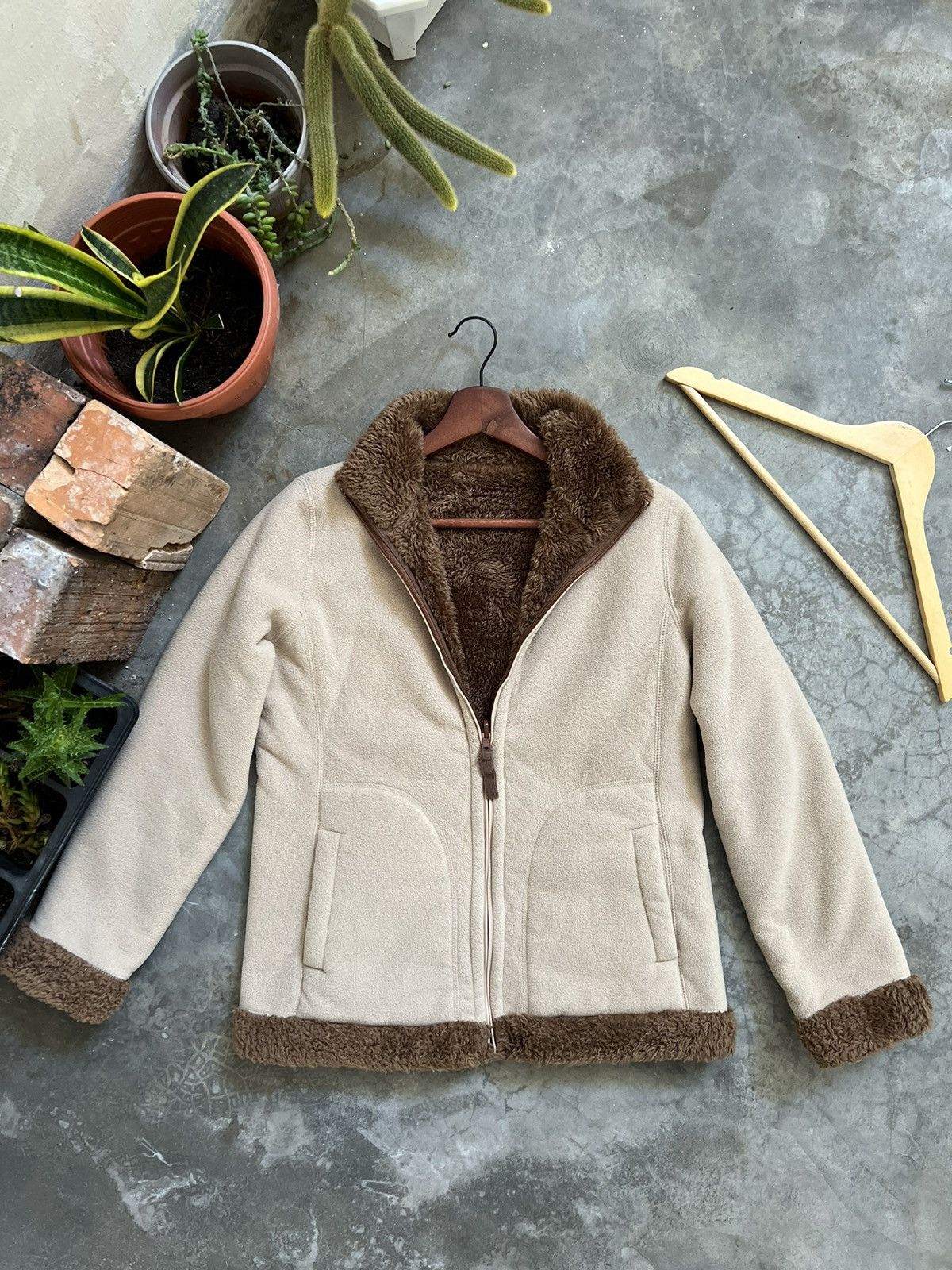Uniqlo Hairy Fleece Riversible Jacket