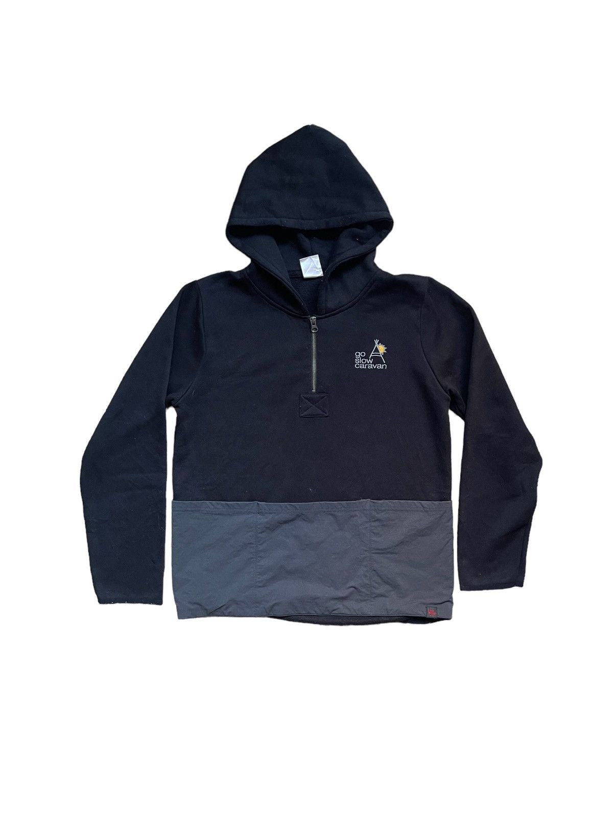 Go Slow Caravan Multipocket Hoodie