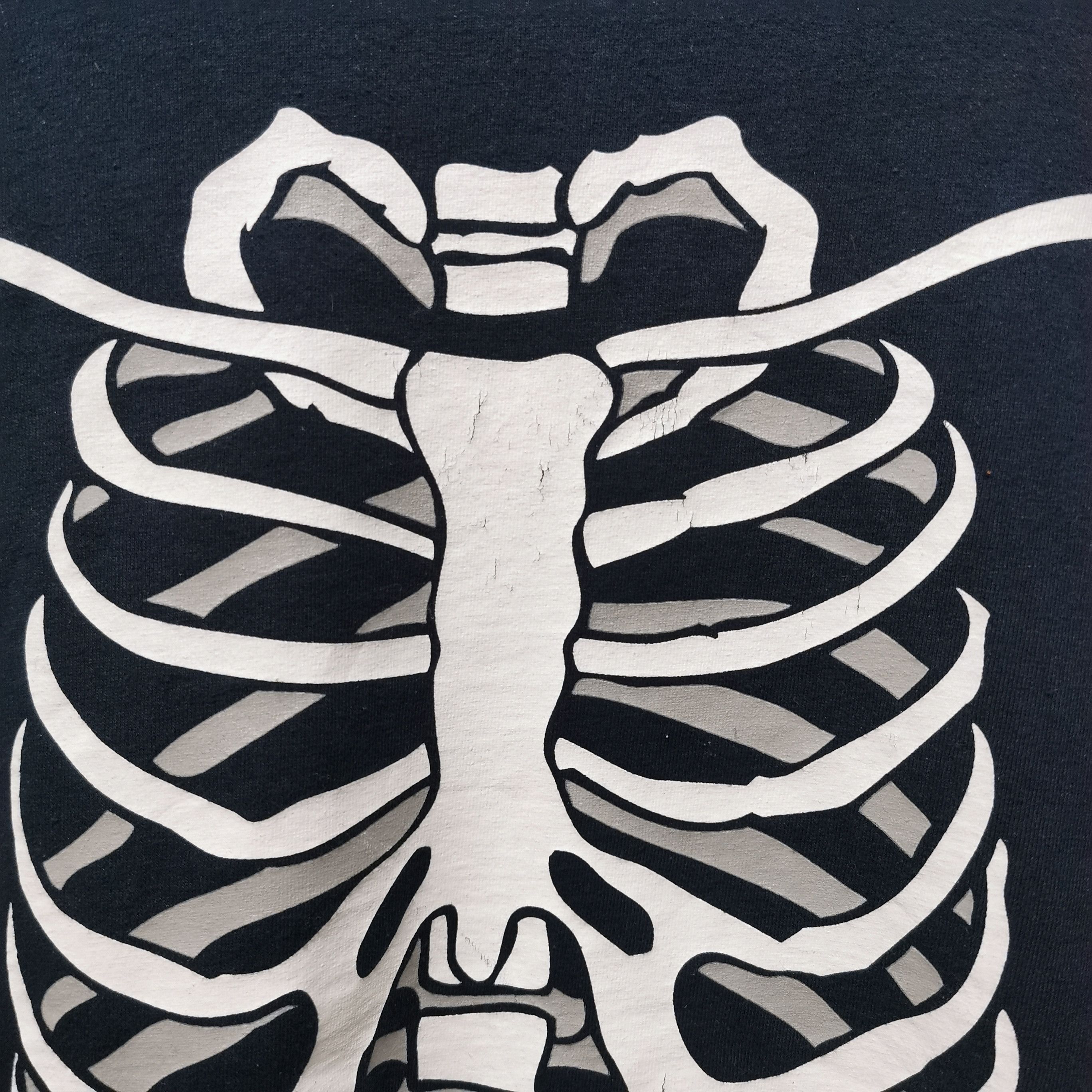 Fruit Of The Loom Vintage Tee Glow in the dark Skeleton Tee Size US XL / EU 56 / 4 - 3 Thumbnail