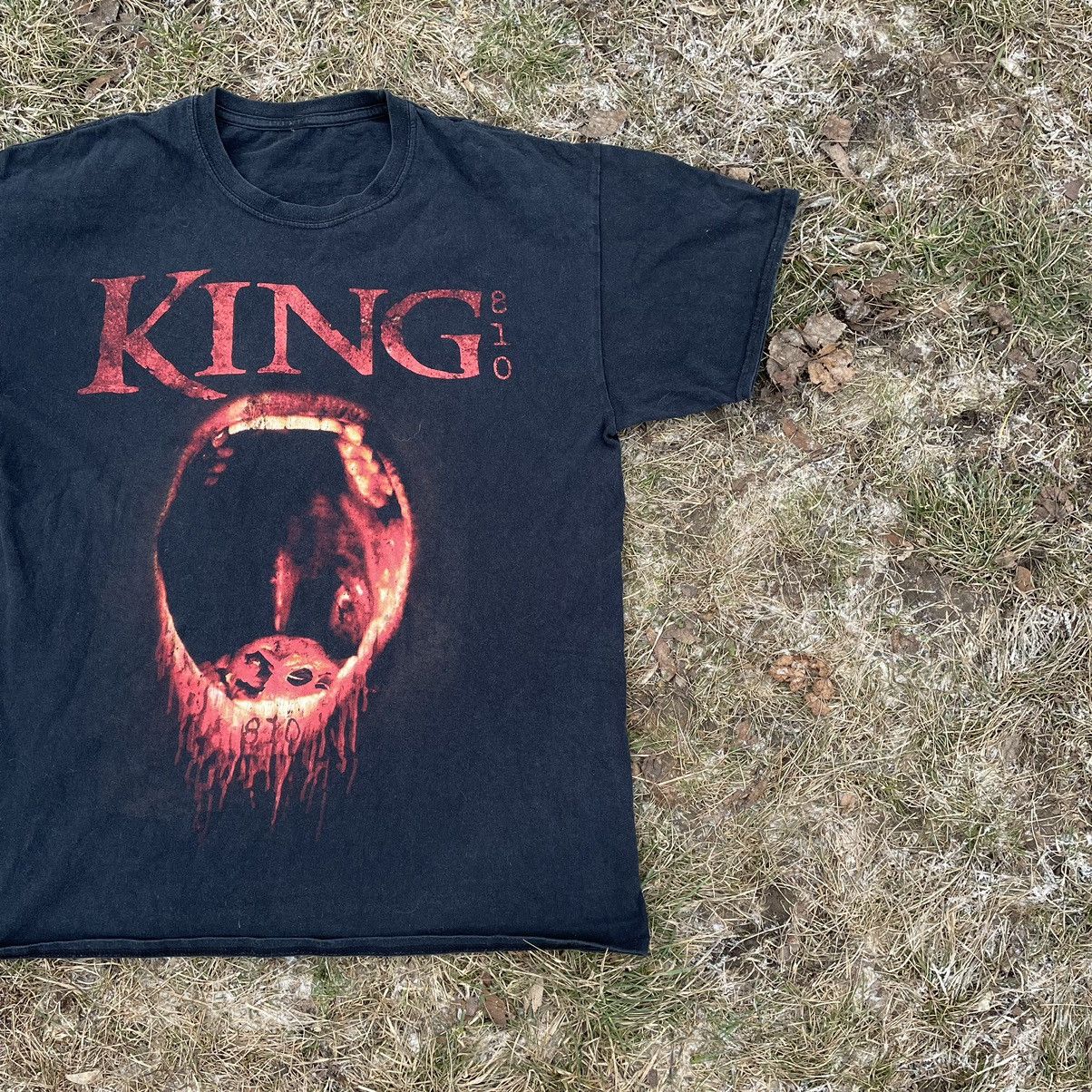 Vintage Vintage 90s King Vamp Horror Graphic Tee Grunge Dark Boxy L Size US L / EU 52-54 / 3 - 2 Thumbnail