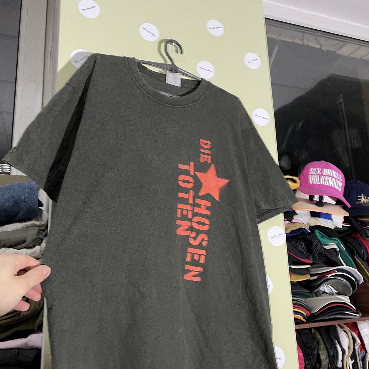 Vintage Vintage 90s Die Toten Hosen Graphic Tee Punk Grunge Baggy L Size US L / EU 52-54 / 3 - 5 Thumbnail
