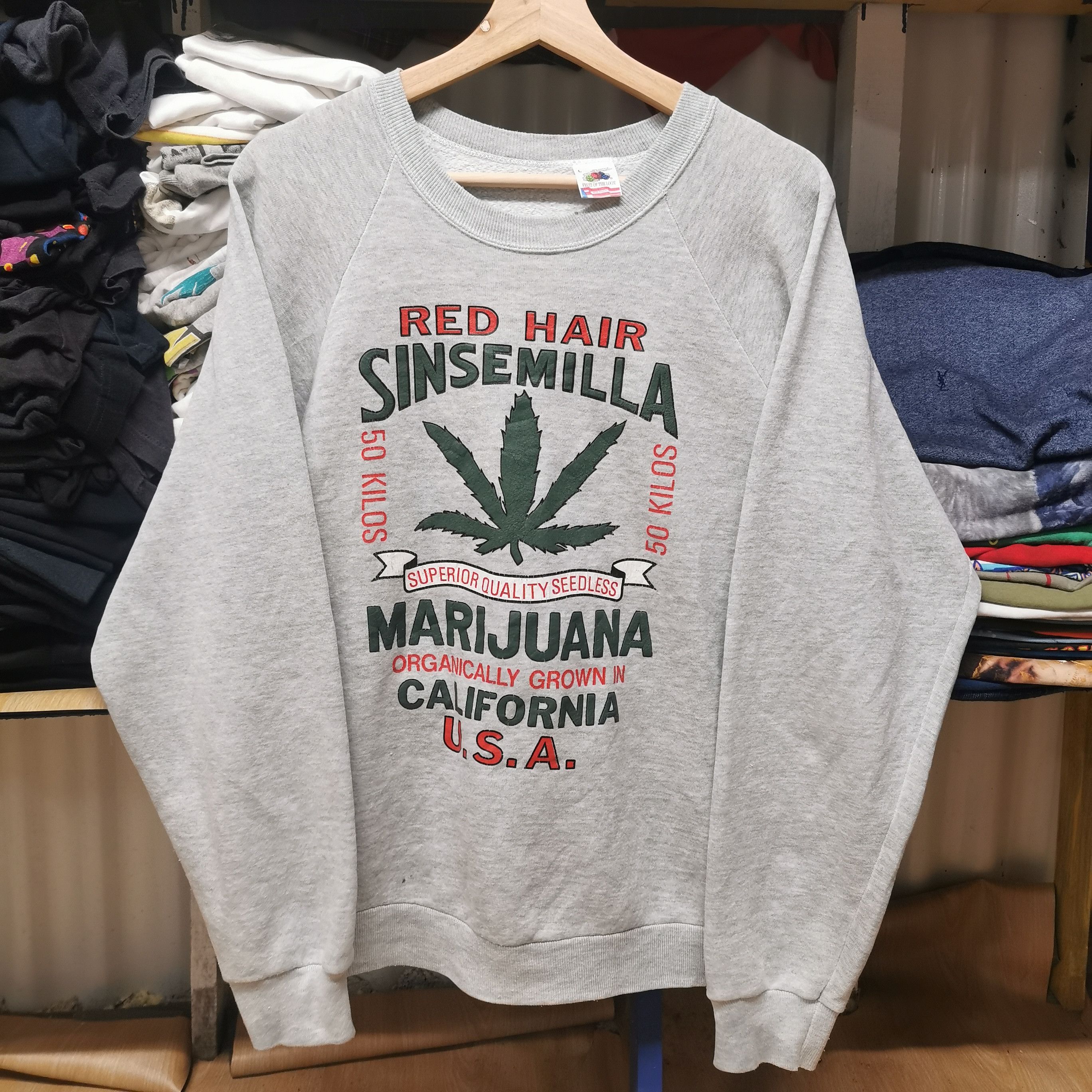 Fruit Of The Loom Vintage rare MARIJUANA Sweatshirts Size US L / EU 52-54 / 3 - 1 Thumbnail