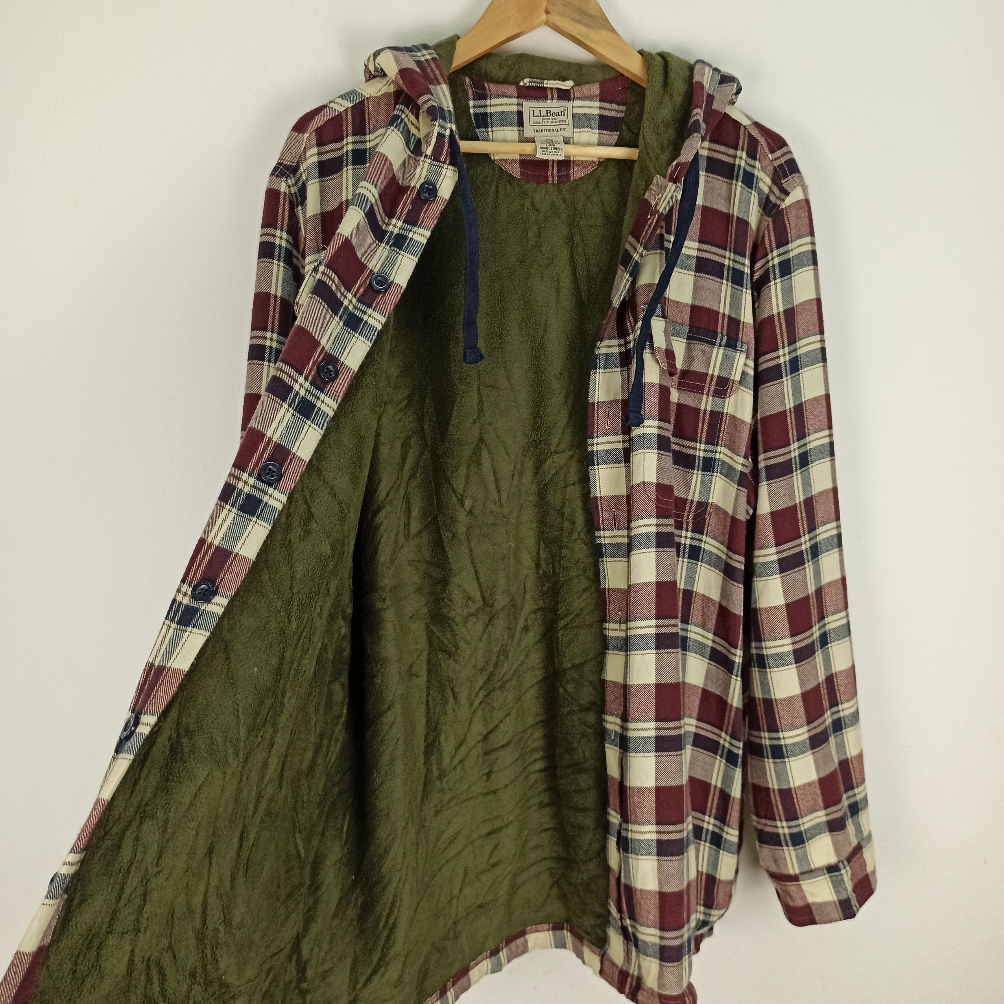 L.L. Bean 🔥STEALS🔥 Men's Fleece-Lined Flannel Hoodie at L.L.Bean Size US L / EU 52-54 / 3 - 8 Thumbnail