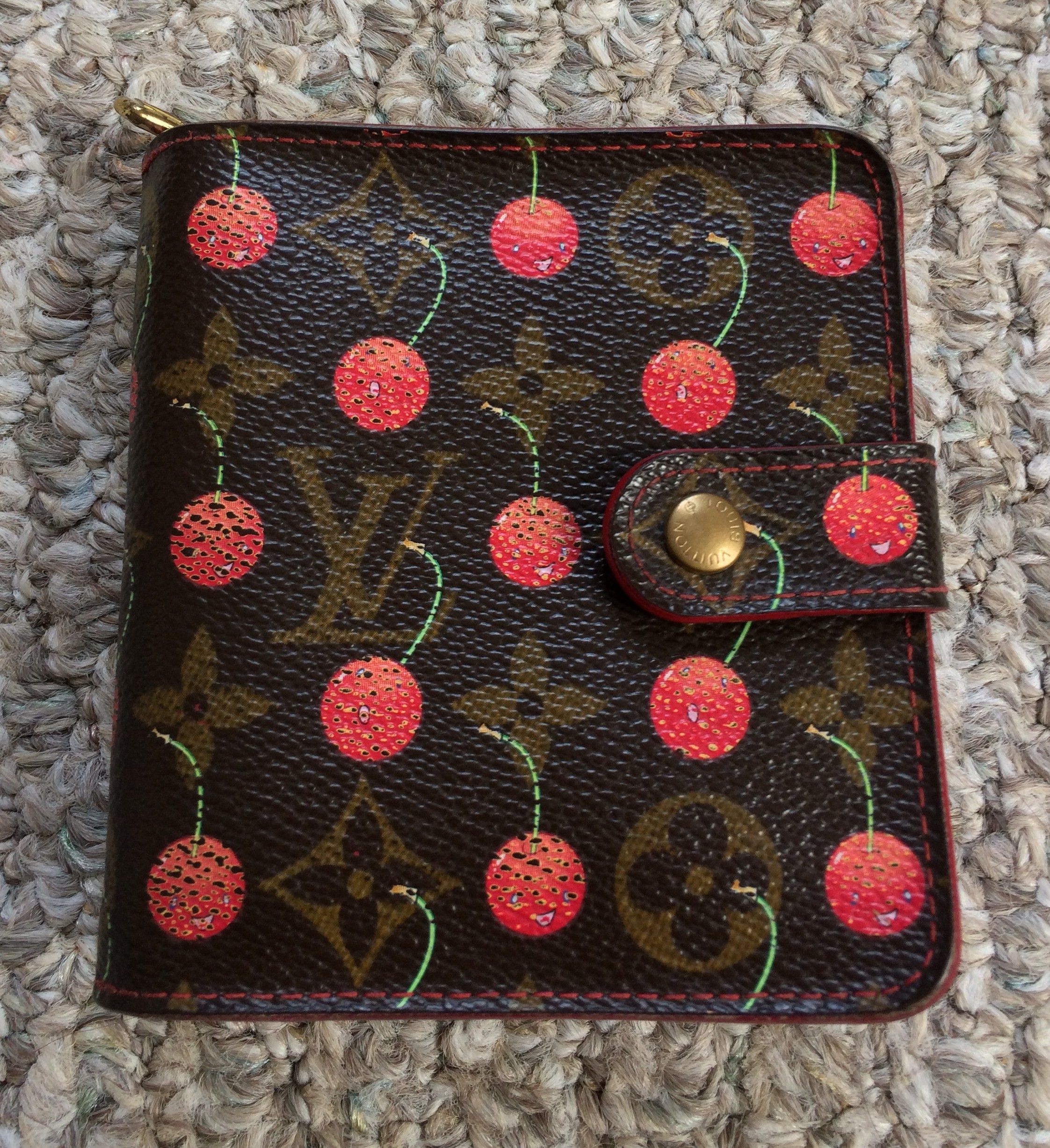 Louis Vuitton × Takashi Murakami S/S 2005 Louis Vuitton x Murakami Cherry Monogram Wallet Size ONE SIZE - 3 Thumbnail