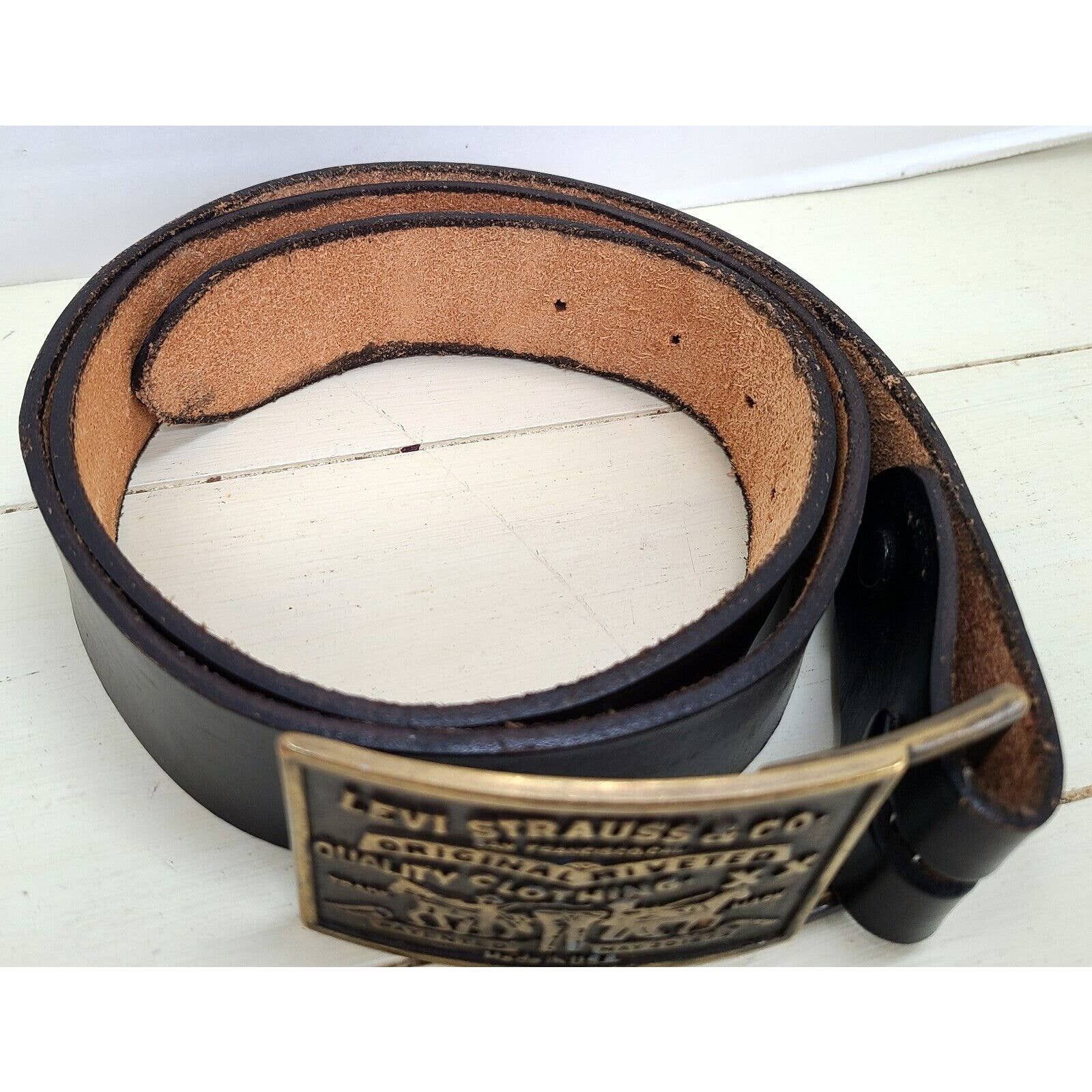 Levi's Vintage Levis Belt and Buckle Riveted Genuine Leather 44 in 