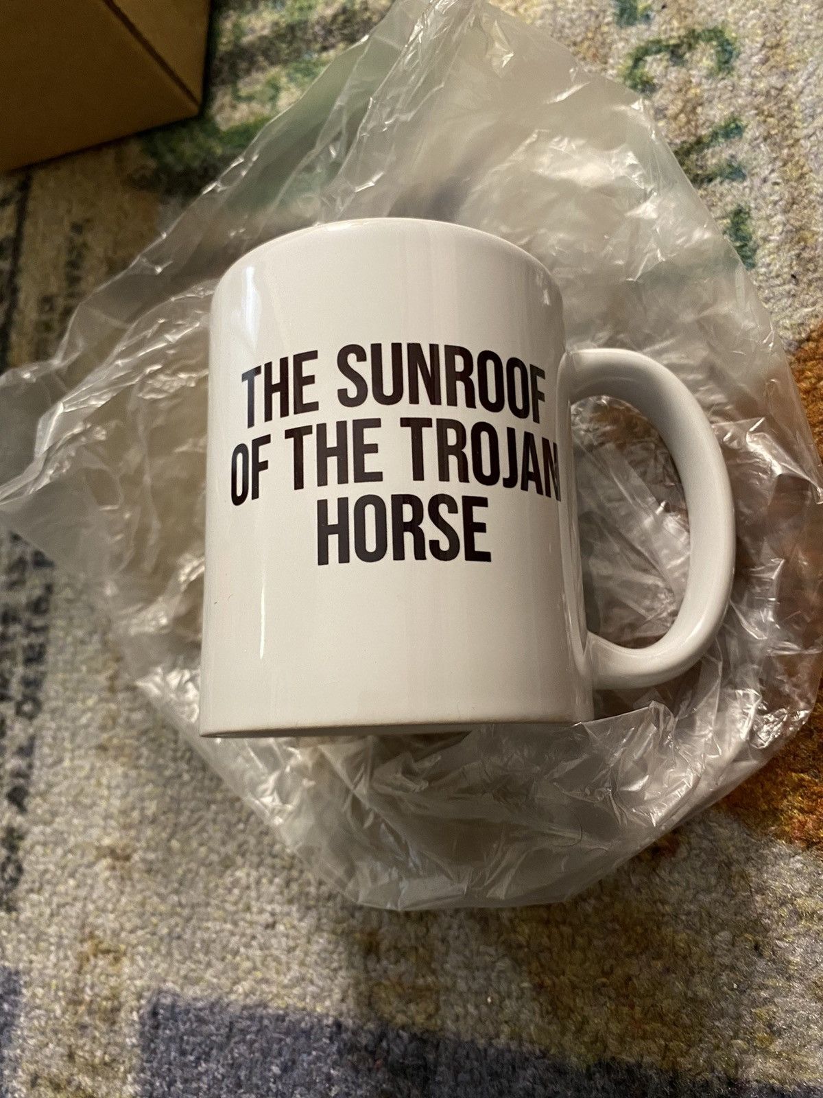 Virgil Abloh BROOKLYN MUSEUM TROJAN HORSE MUG Size ONE SIZE - 2 Thumbnail