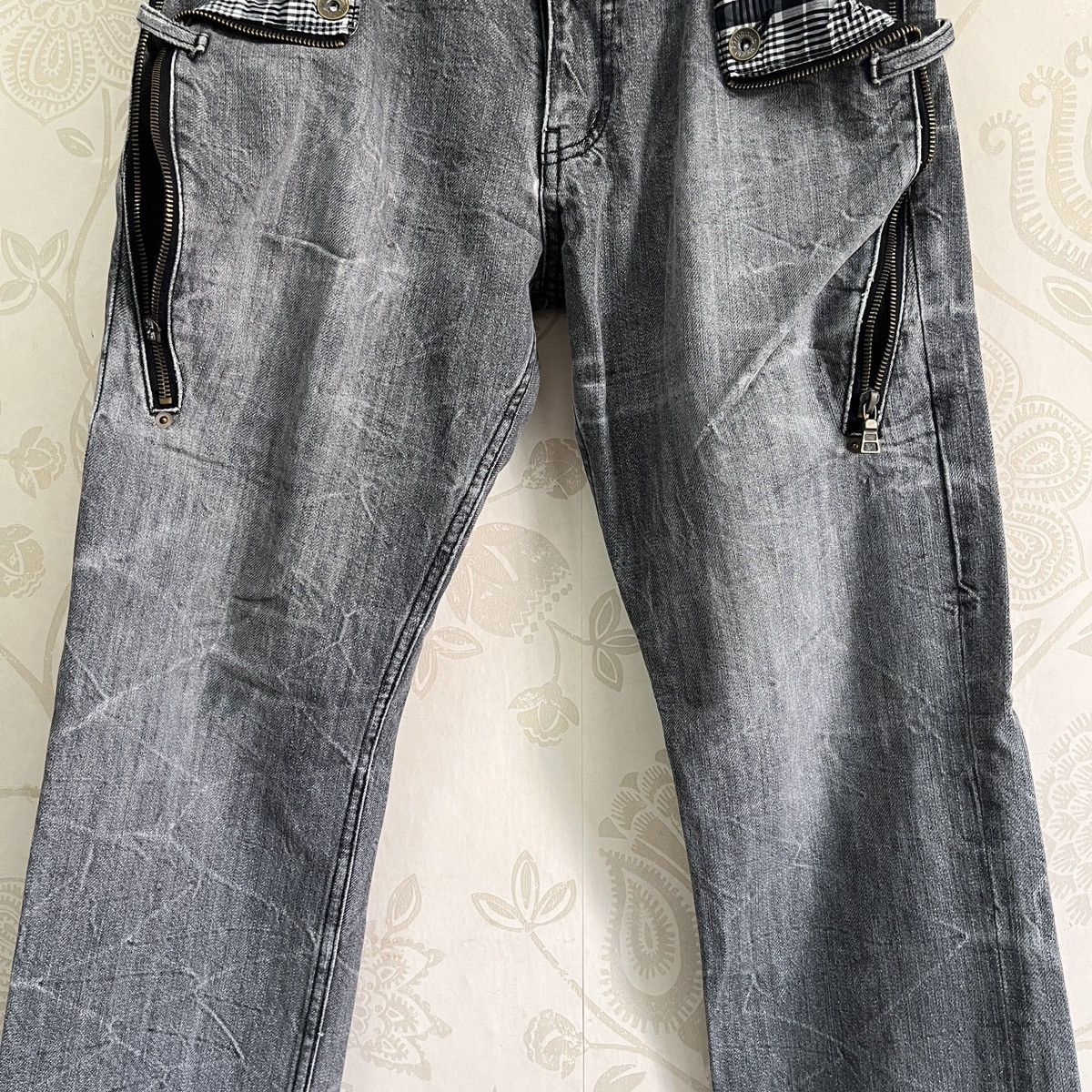 If Six Was Nine × Le Grande Bleu (L.G.B.) × semanticdesign Semantic Design Japan Denim Zipped Front Pockets Size US 31 - 9 Thumbnail