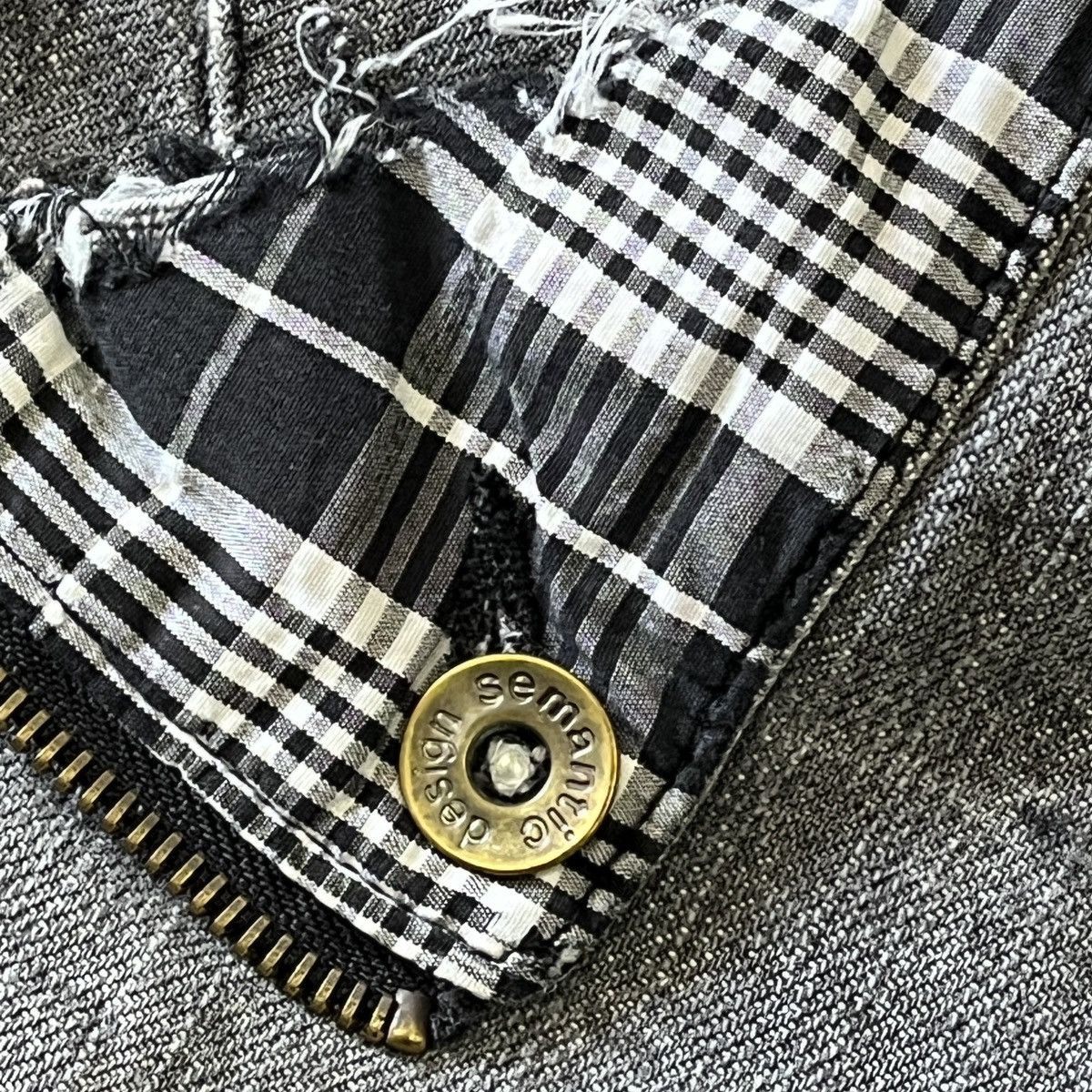 If Six Was Nine × Le Grande Bleu (L.G.B.) × semanticdesign Semantic Design Japan Denim Zipped Front Pockets Size US 31 - 16 Thumbnail