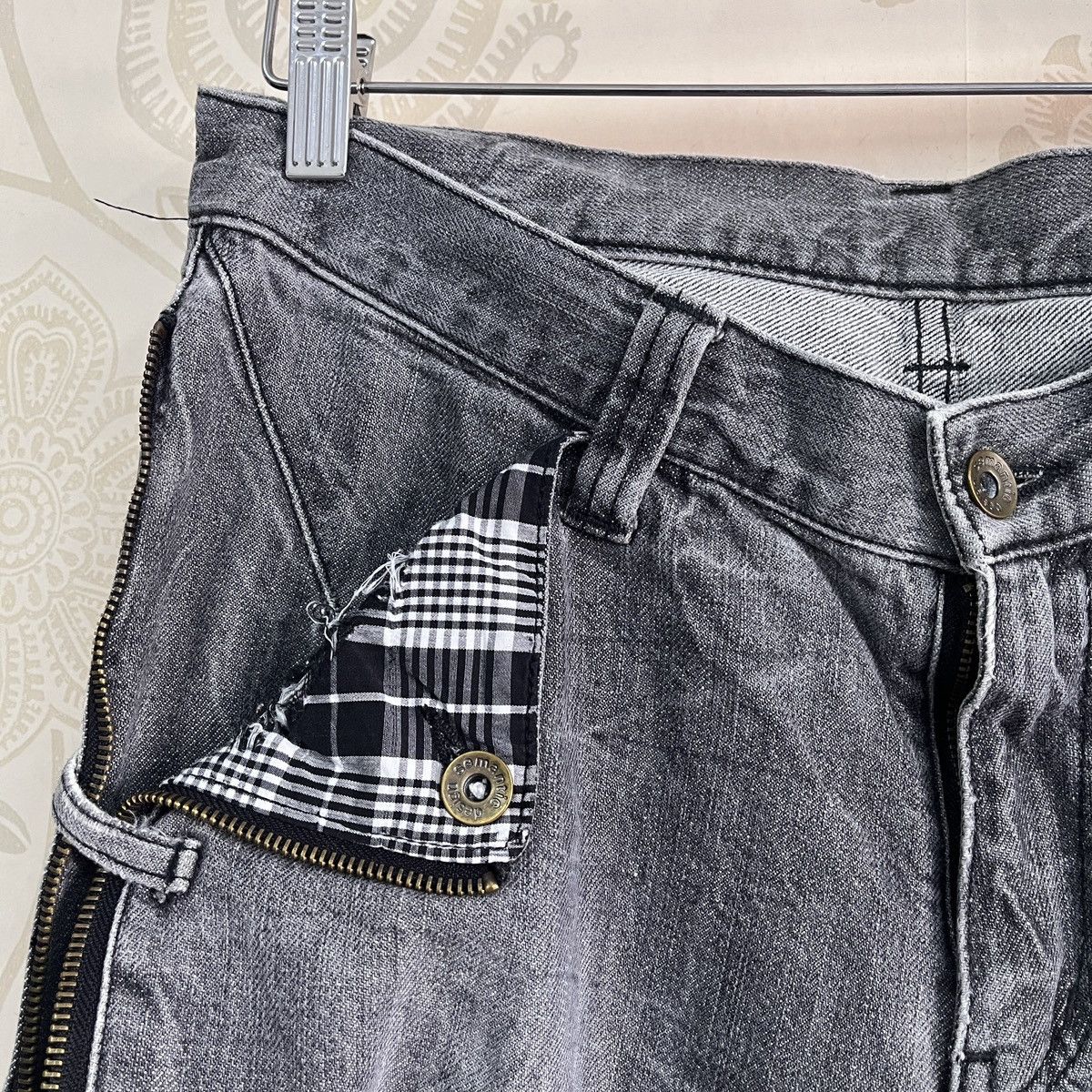 If Six Was Nine × Le Grande Bleu (L.G.B.) × semanticdesign Semantic Design Japan Denim Zipped Front Pockets Size US 31 - 4 Thumbnail