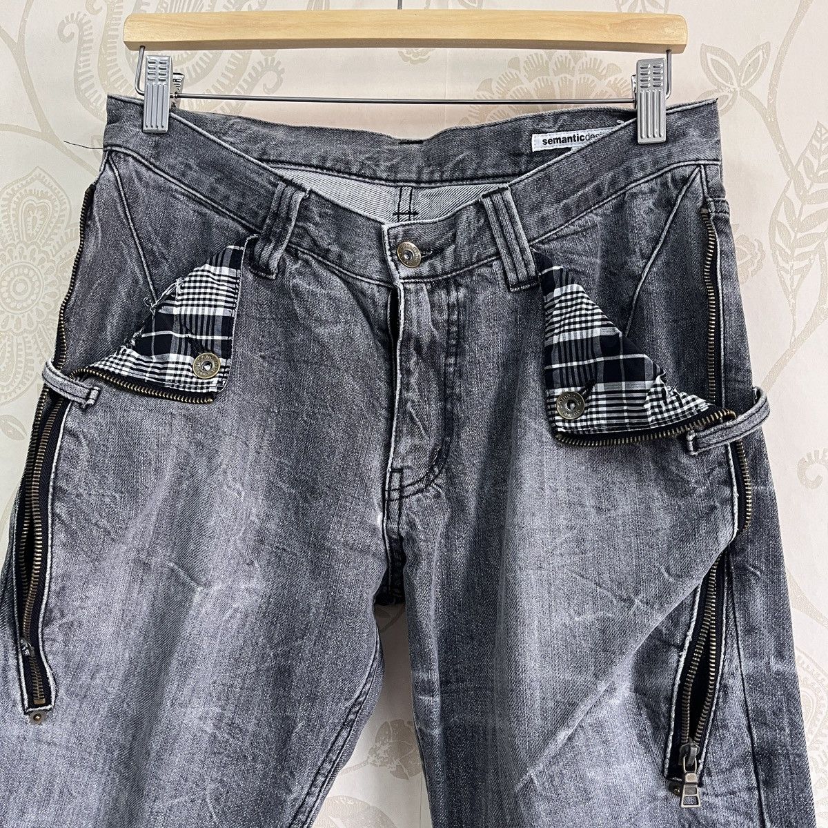 If Six Was Nine × Le Grande Bleu (L.G.B.) × semanticdesign Semantic Design Japan Denim Zipped Front Pockets Size US 31 - 19 Thumbnail
