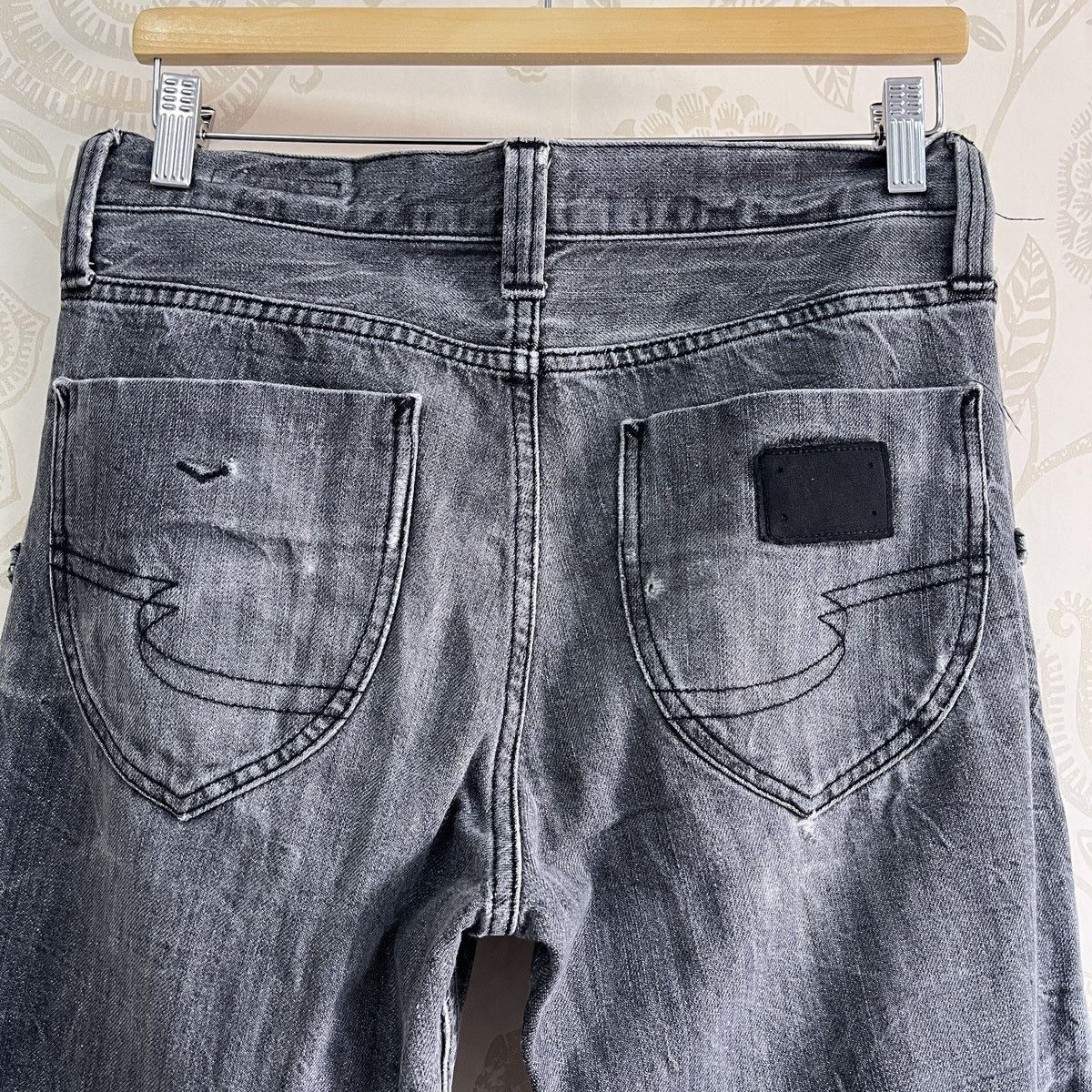 If Six Was Nine × Le Grande Bleu (L.G.B.) × semanticdesign Semantic Design Japan Denim Zipped Front Pockets Size US 31 - 20 Thumbnail