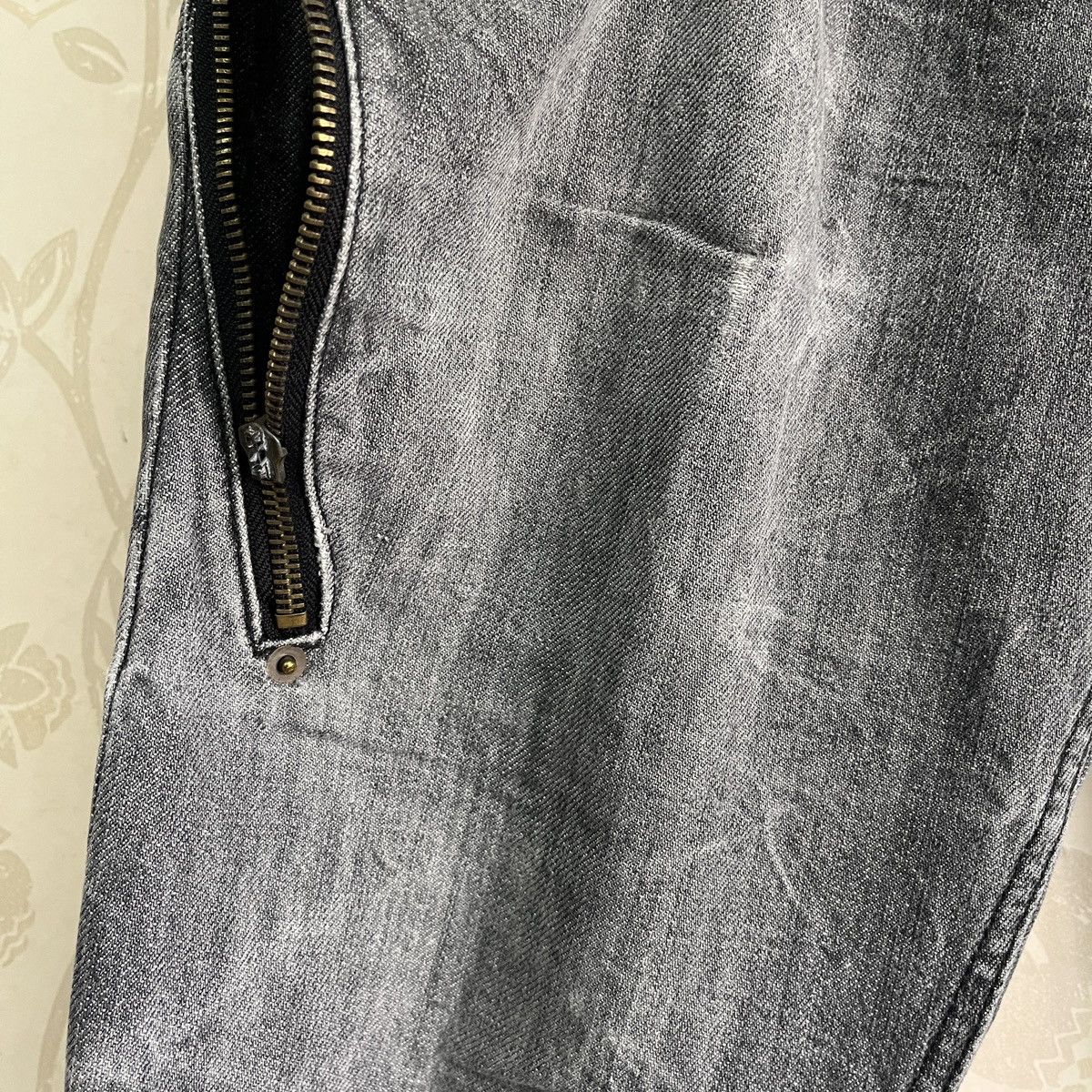 If Six Was Nine × Le Grande Bleu (L.G.B.) × semanticdesign Semantic Design Japan Denim Zipped Front Pockets Size US 31 - 7 Thumbnail
