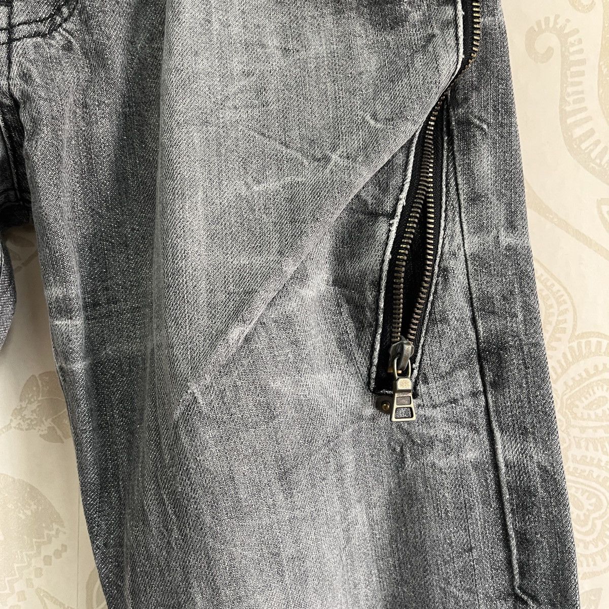If Six Was Nine × Le Grande Bleu (L.G.B.) × semanticdesign Semantic Design Japan Denim Zipped Front Pockets Size US 31 - 6 Thumbnail