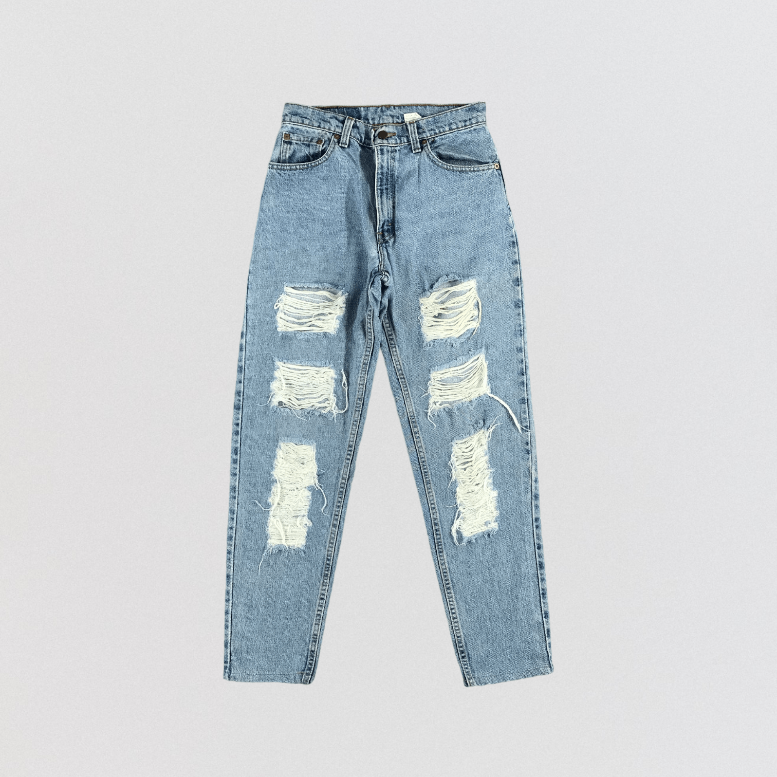 image of Vintage 90's Light Wash Levis 550 Jeans-Jm2157 in Blue, Women's (Size 28)